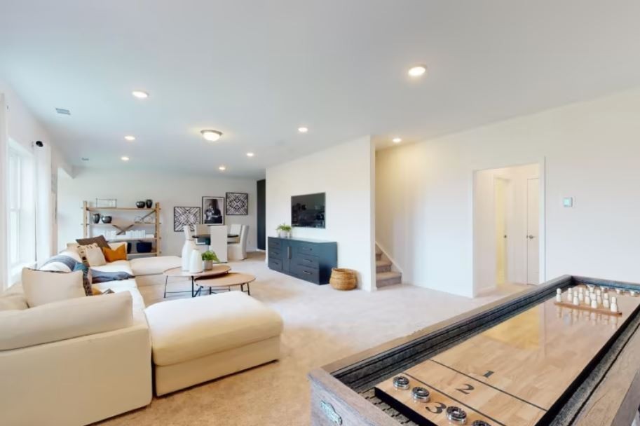 421 Jet Stream Drive Property Photo 37