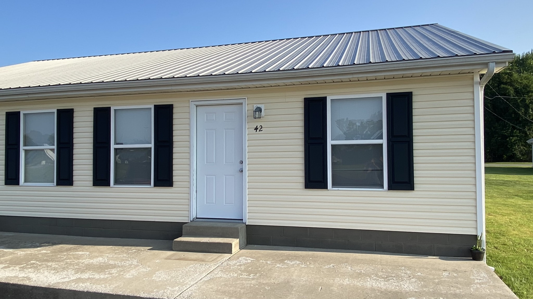 500 Patricia Lane Property Photo 1