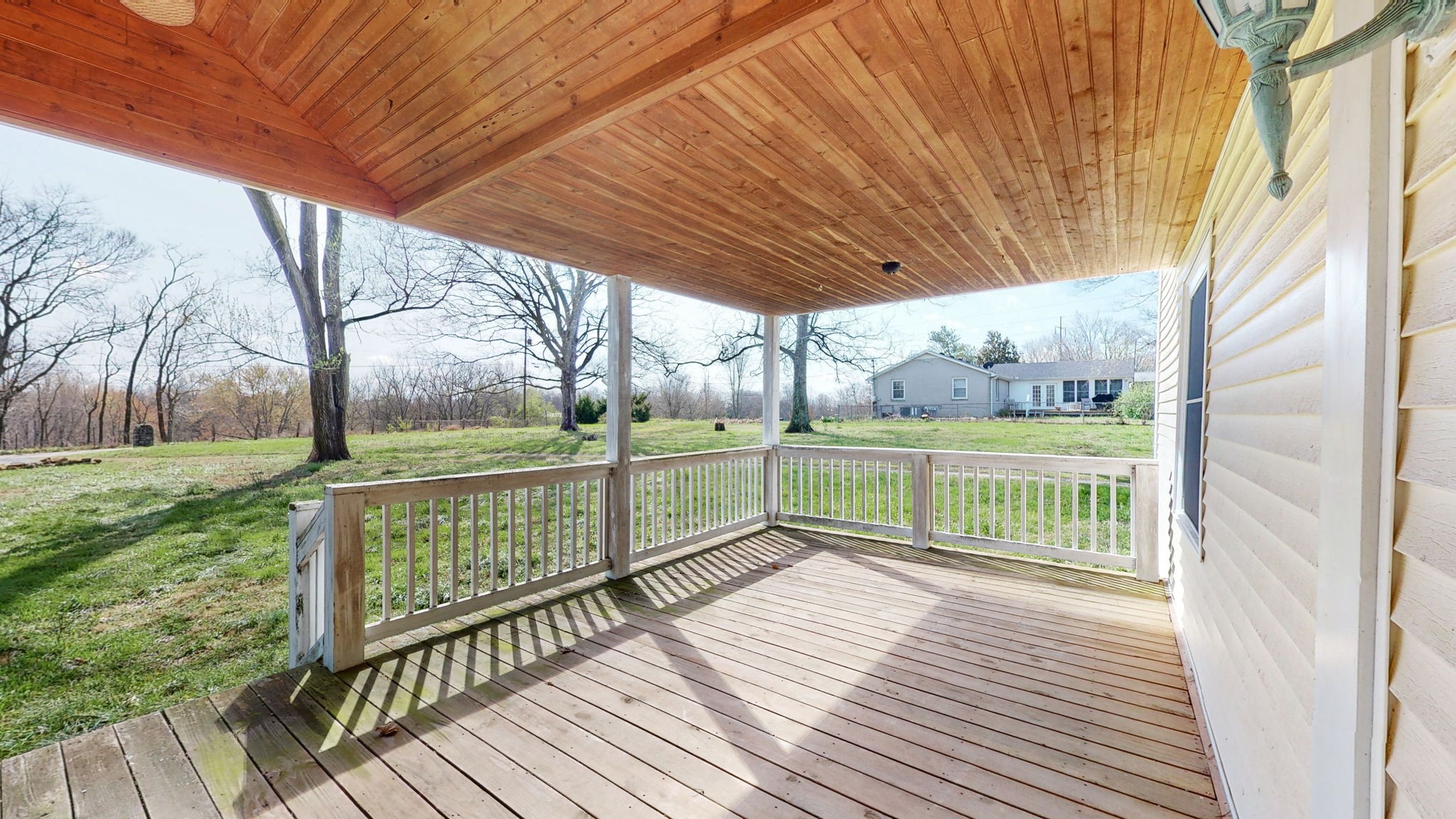 8247 Hawkins Rd Property Photo 10