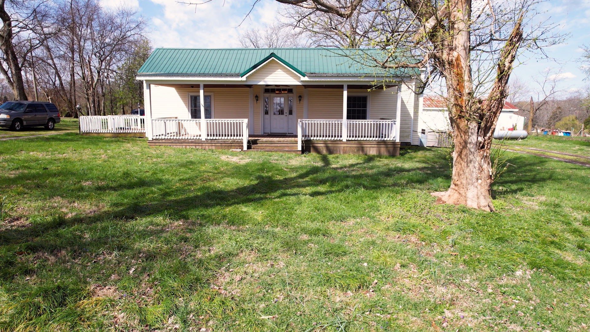 8247 Hawkins Rd Property Photo 12
