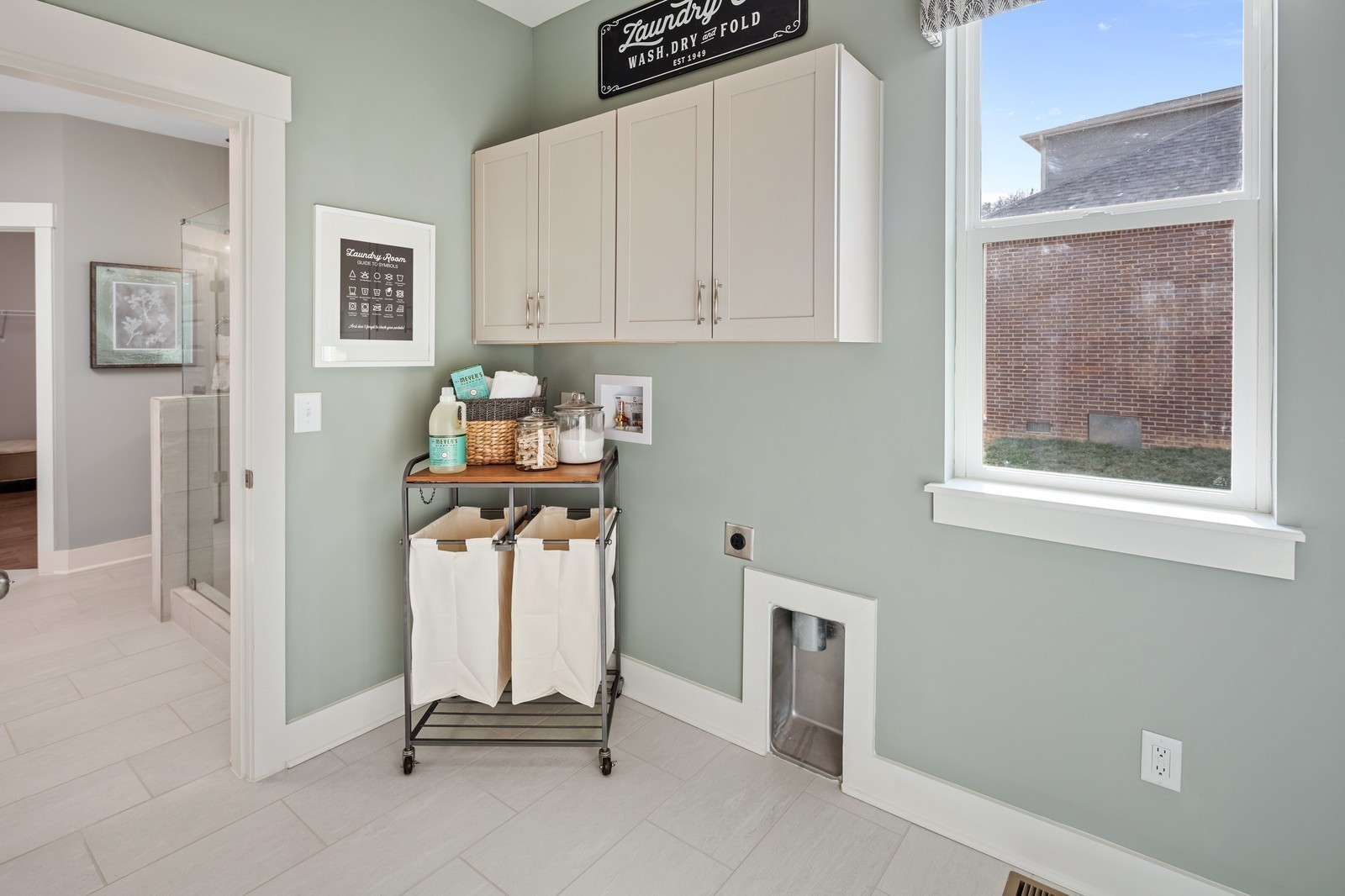 1807 Ableson Way Property Photo 34