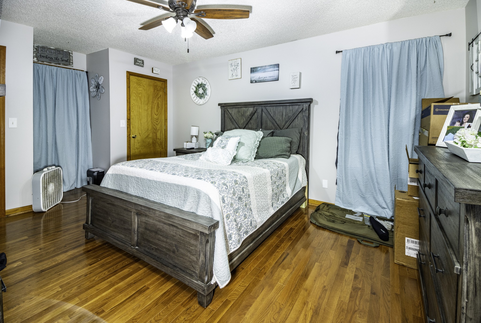 2285 Crescentview Rd Property Photo 8