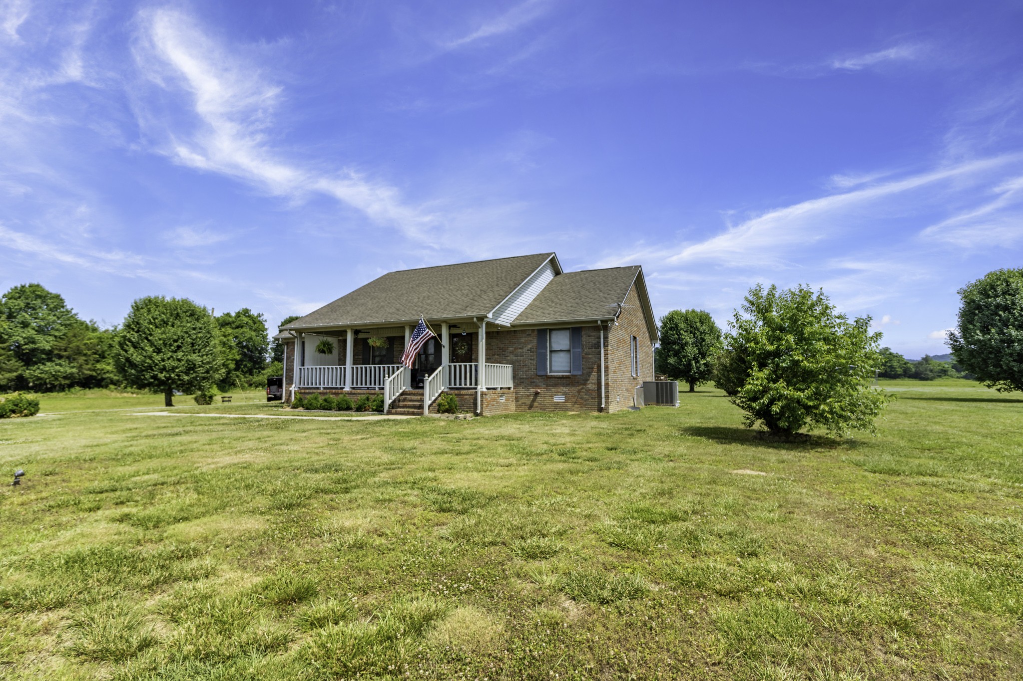 2285 Crescentview Rd Property Photo 14