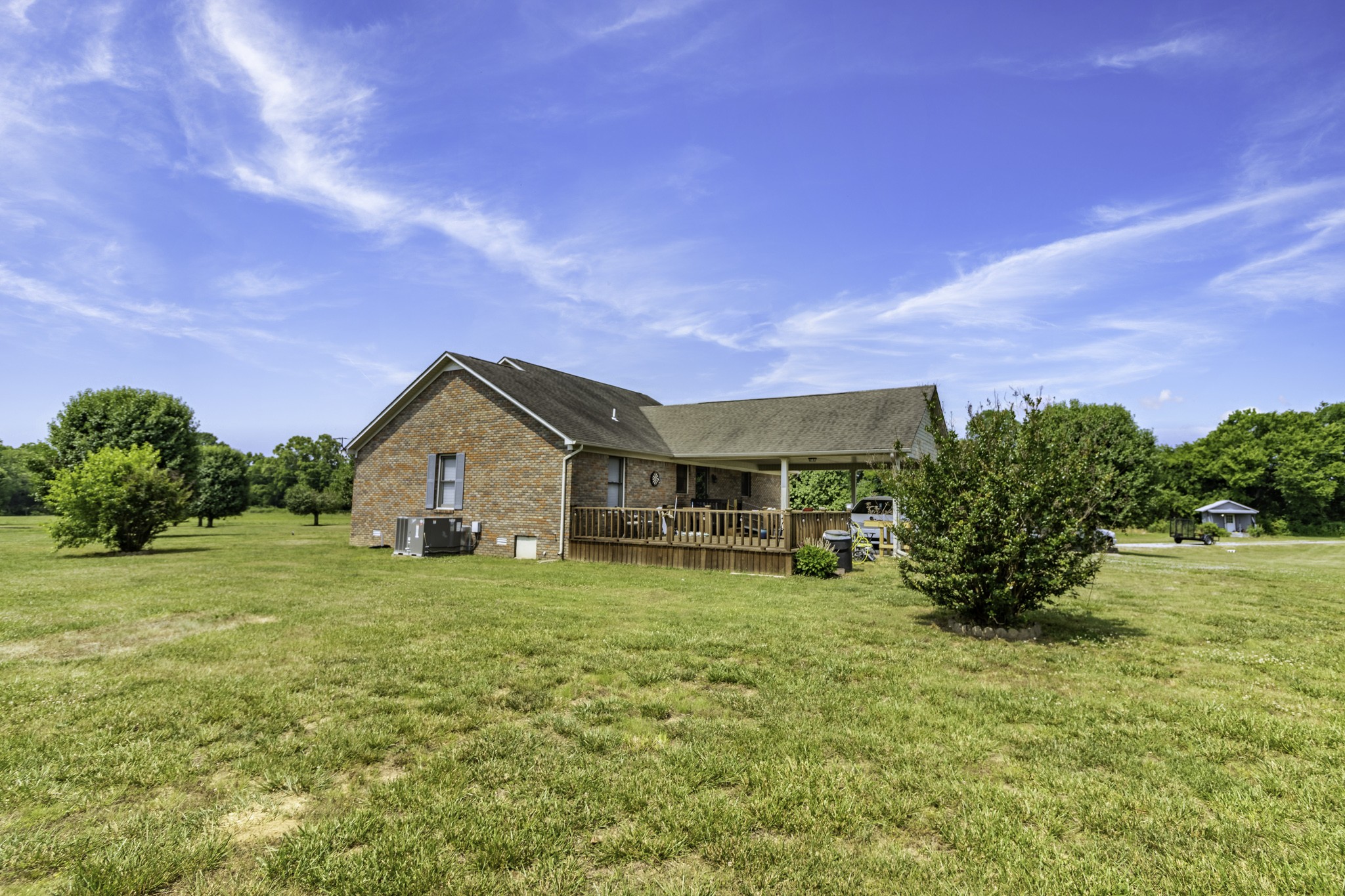 2285 Crescentview Rd Property Photo 15