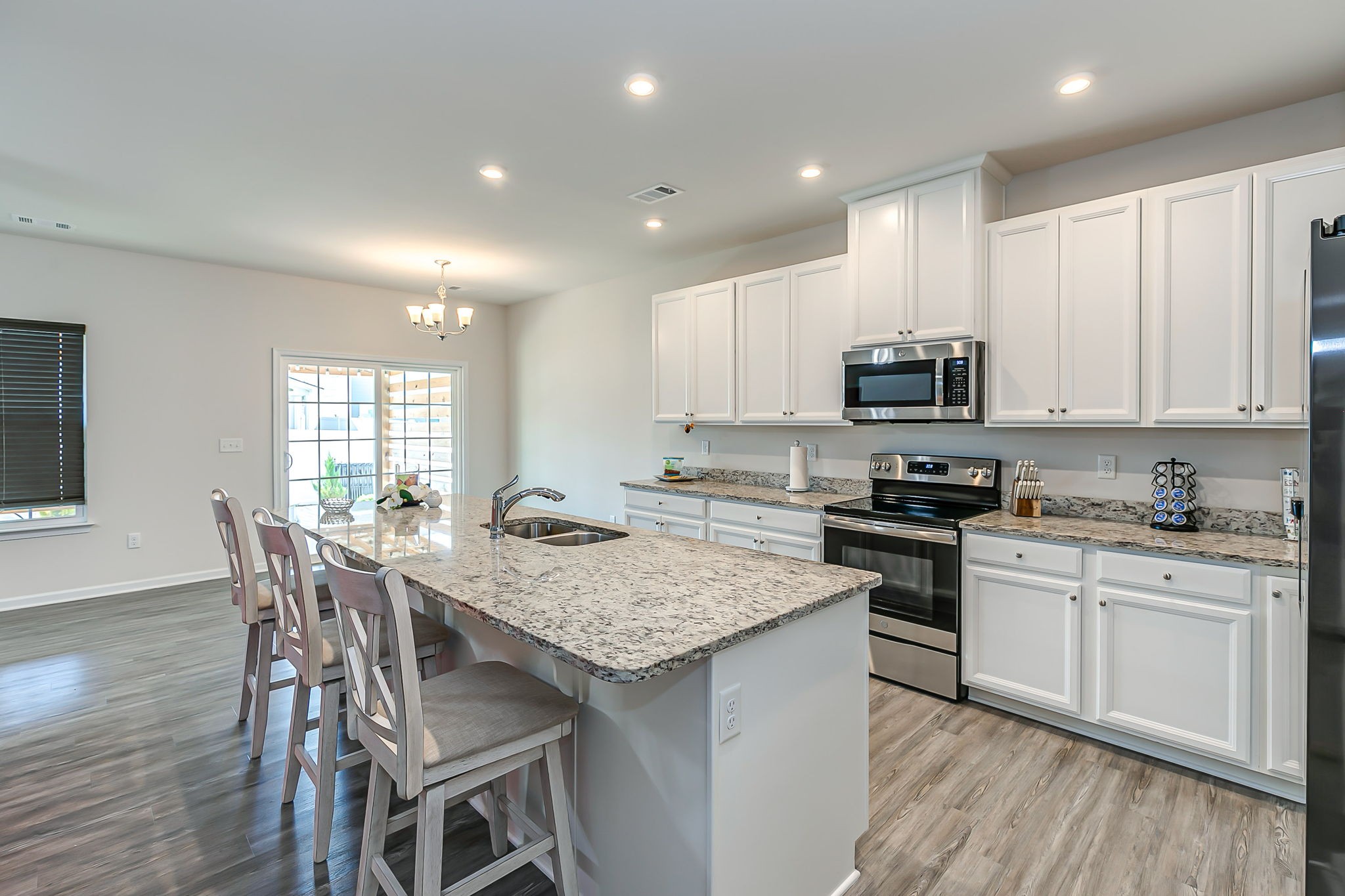 2932 Bluestem Ln Property Photo 11