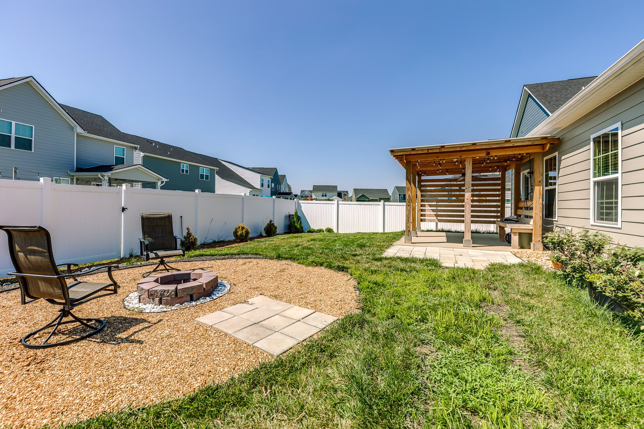 2932 Bluestem Ln Property Photo 24