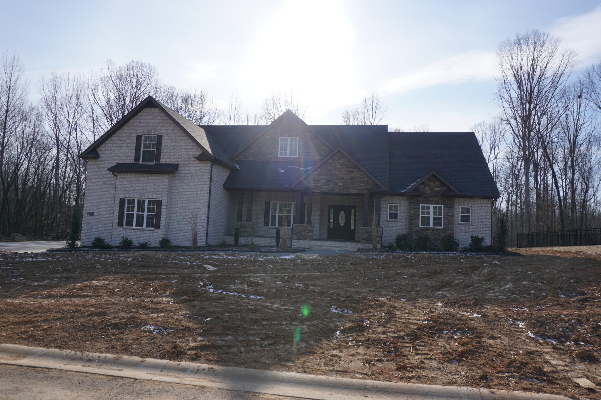 155 Reda Estates Property Photo 1