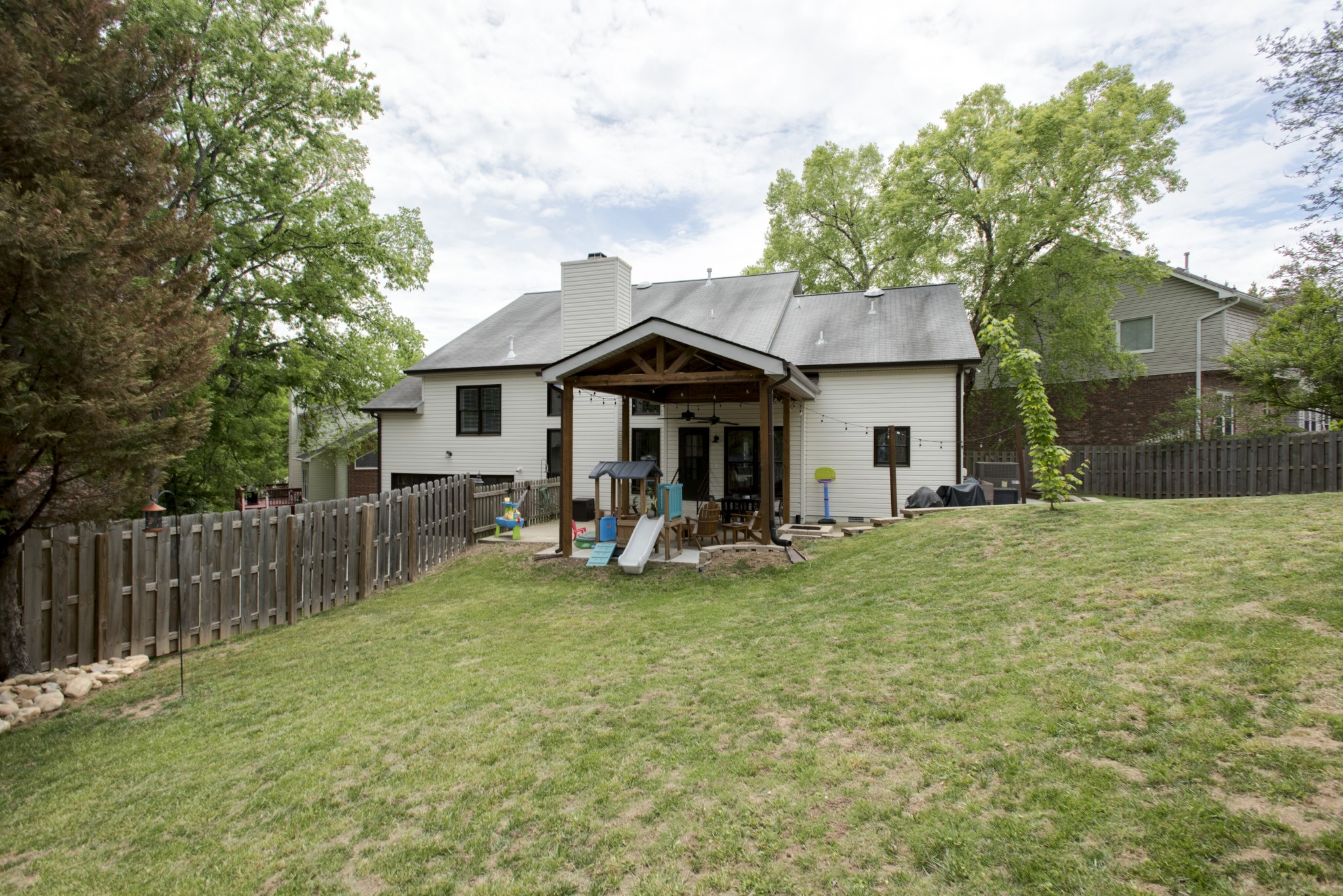 804 Old Thrasher Ct Property Photo 44