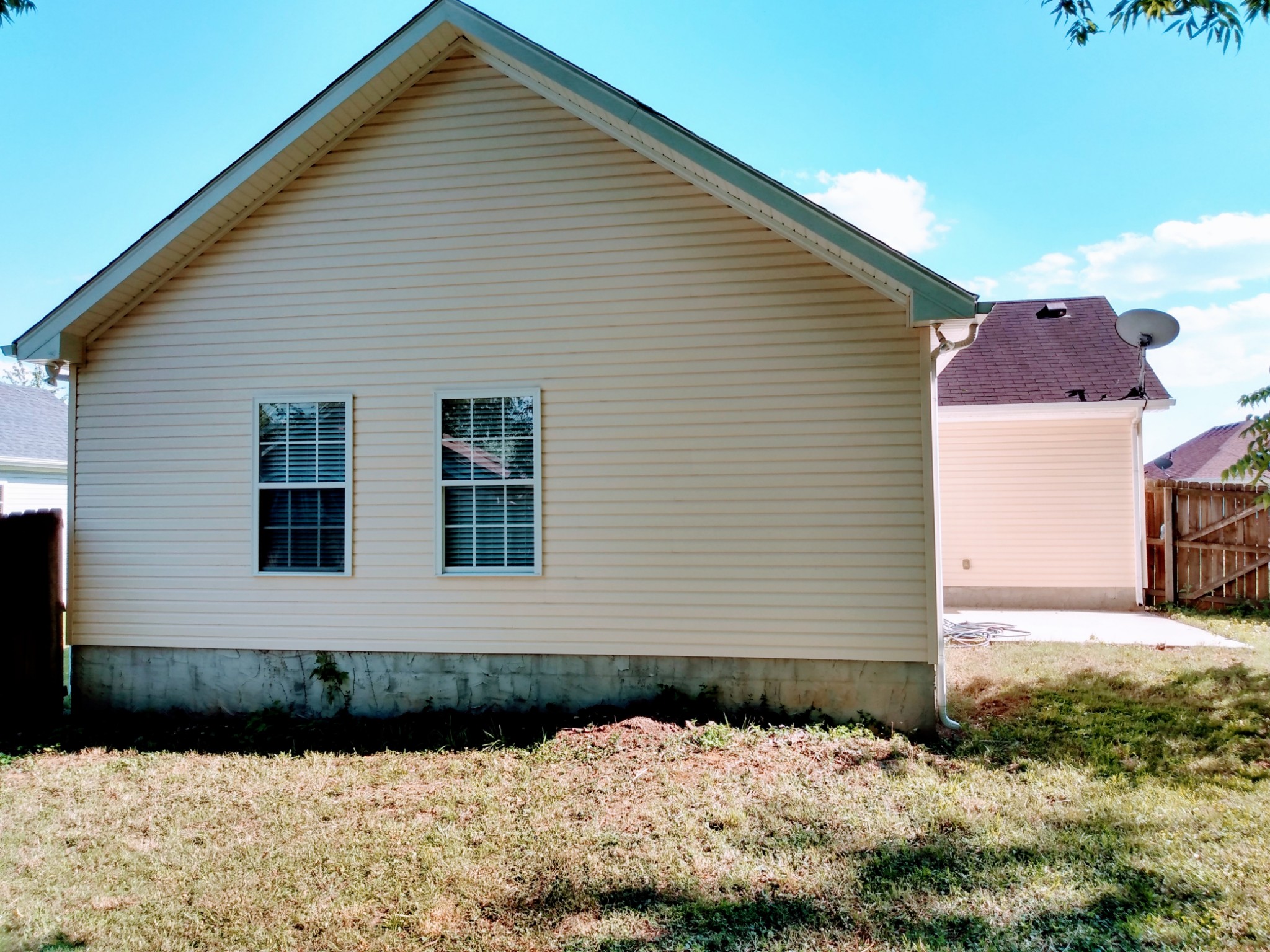 546 Albion Cir Property Photo 19