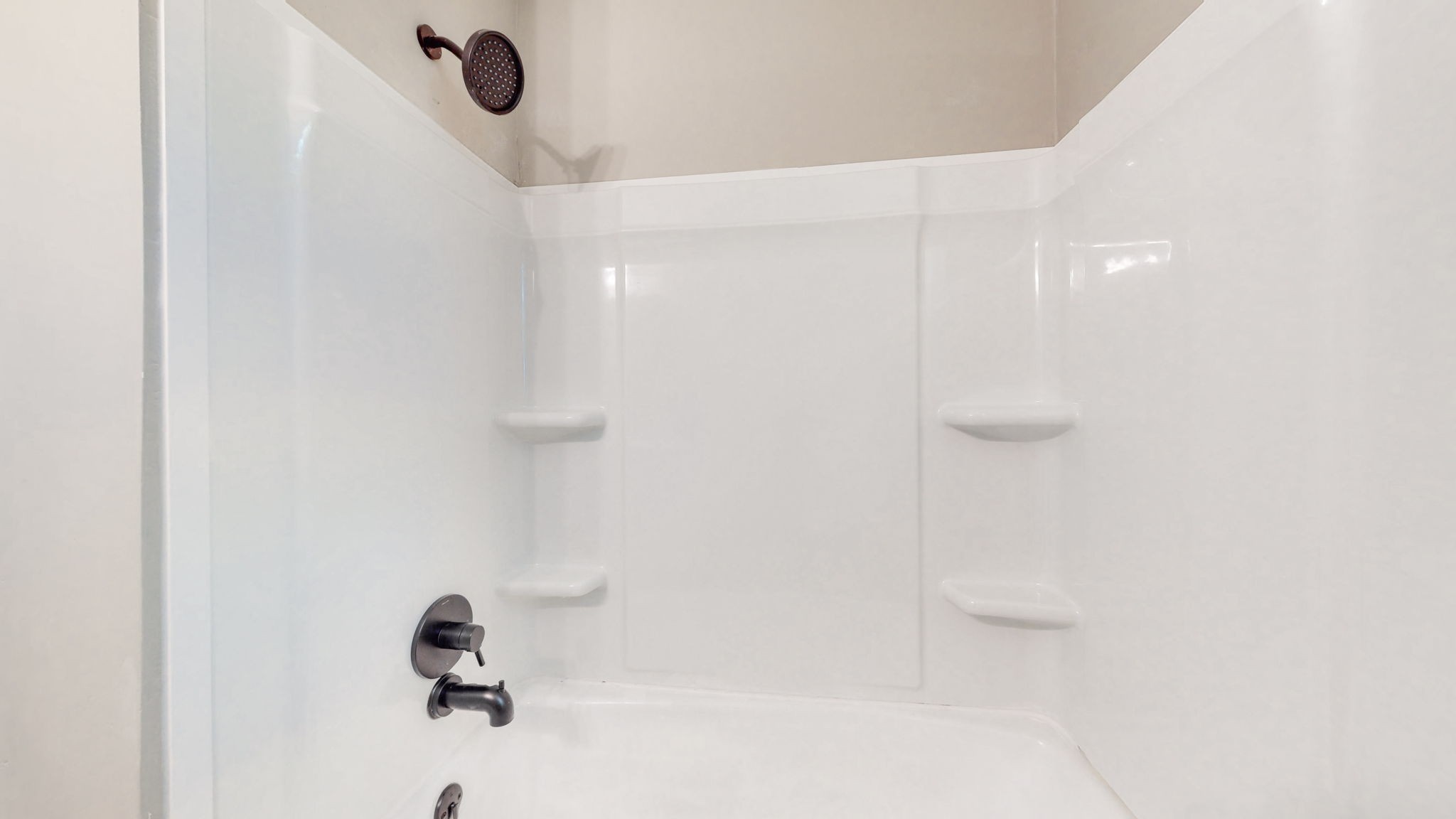 349 Greenleaf Ln Property Photo 22