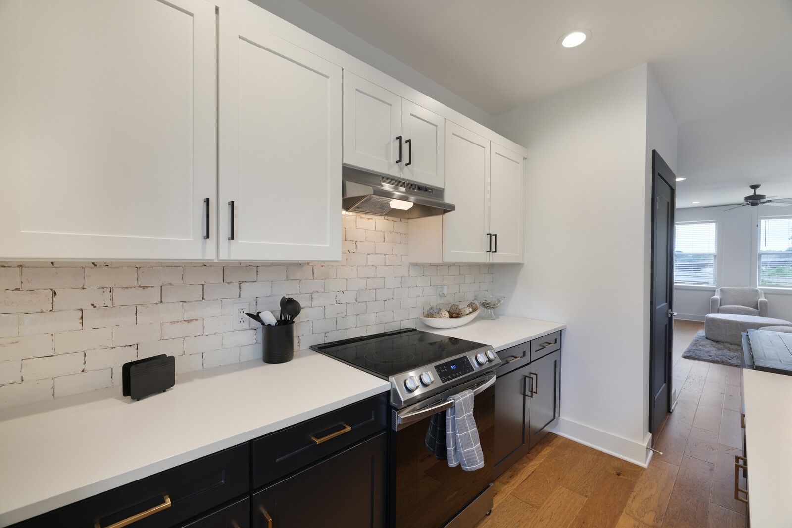 738 Inspiration Blvd Property Photo 12