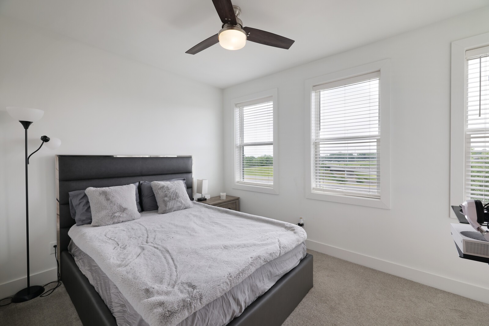 738 Inspiration Blvd Property Photo 26