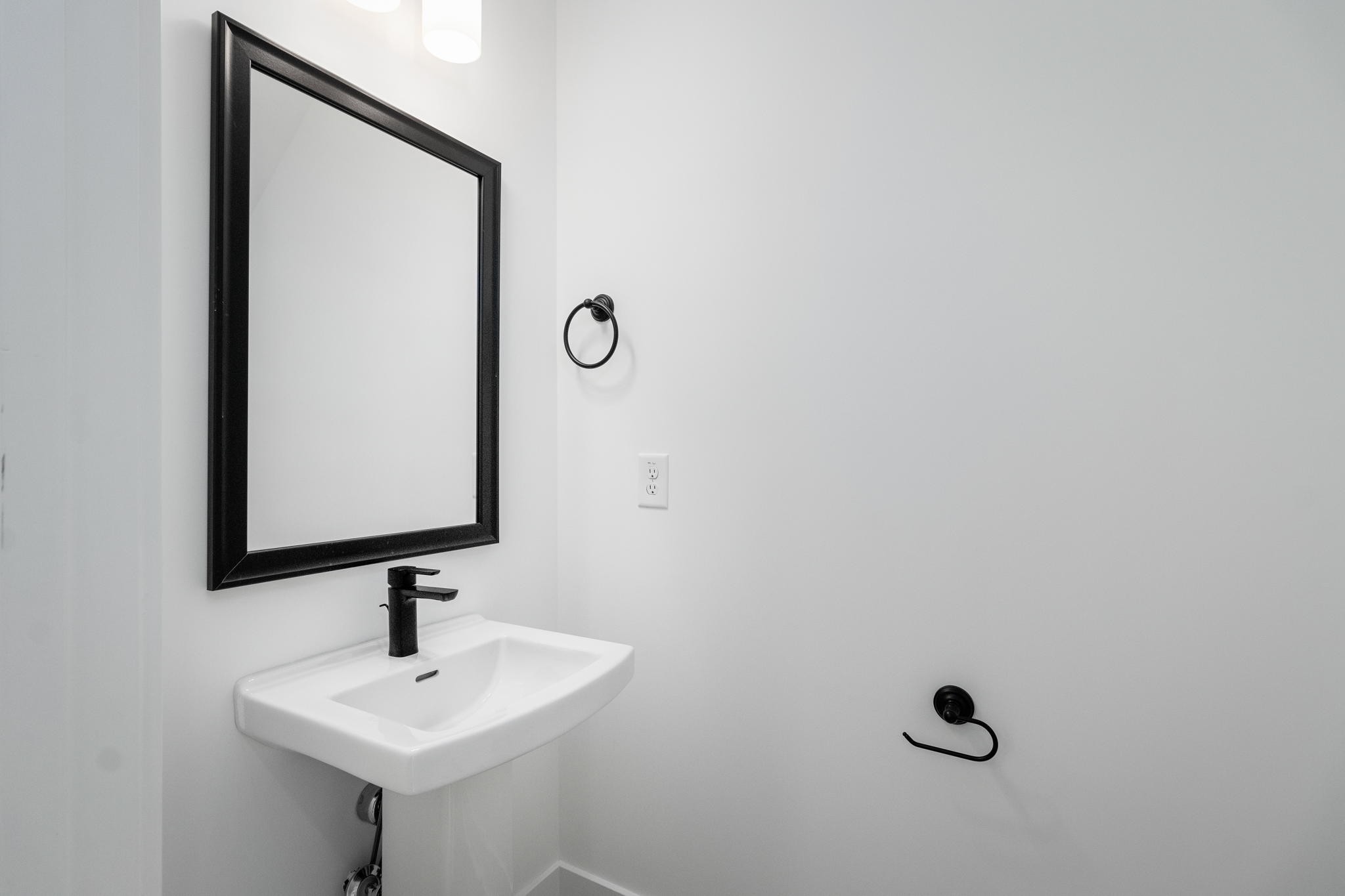 725 Hornbuckle Road Property Photo 10
