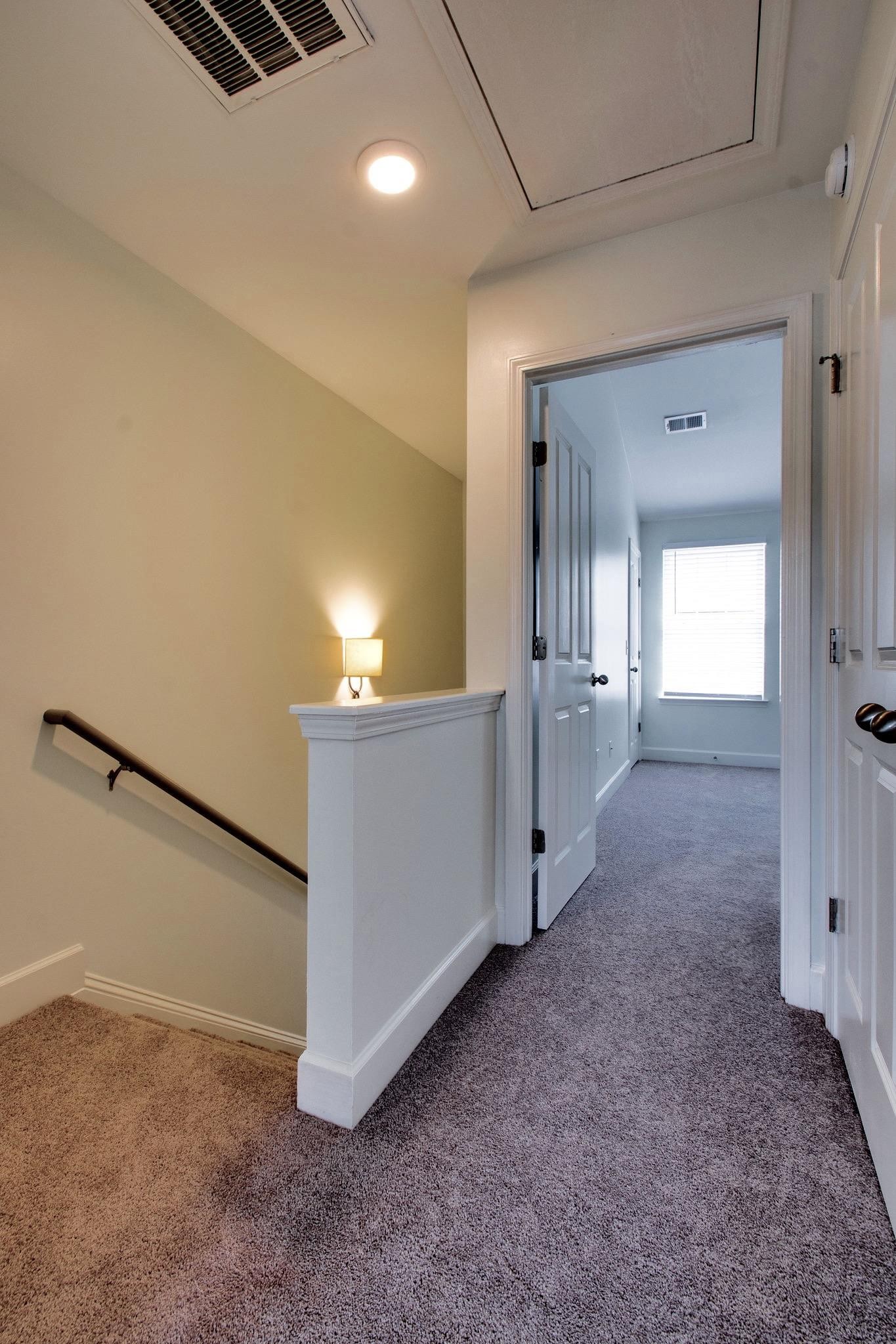 5458 Edmondson Pike Property Photo 10