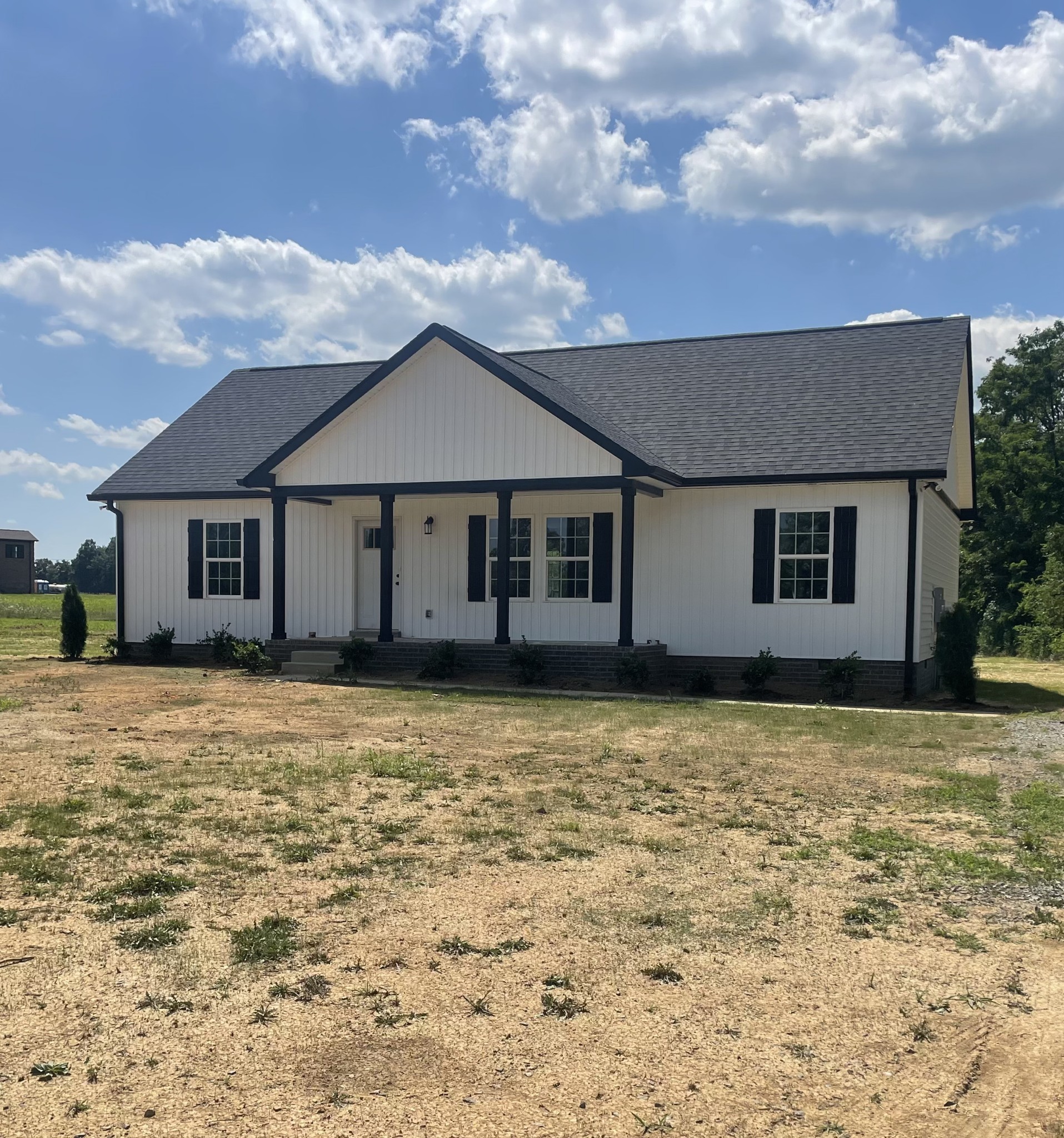 4621 South Old Highway 31w Property Photo 1