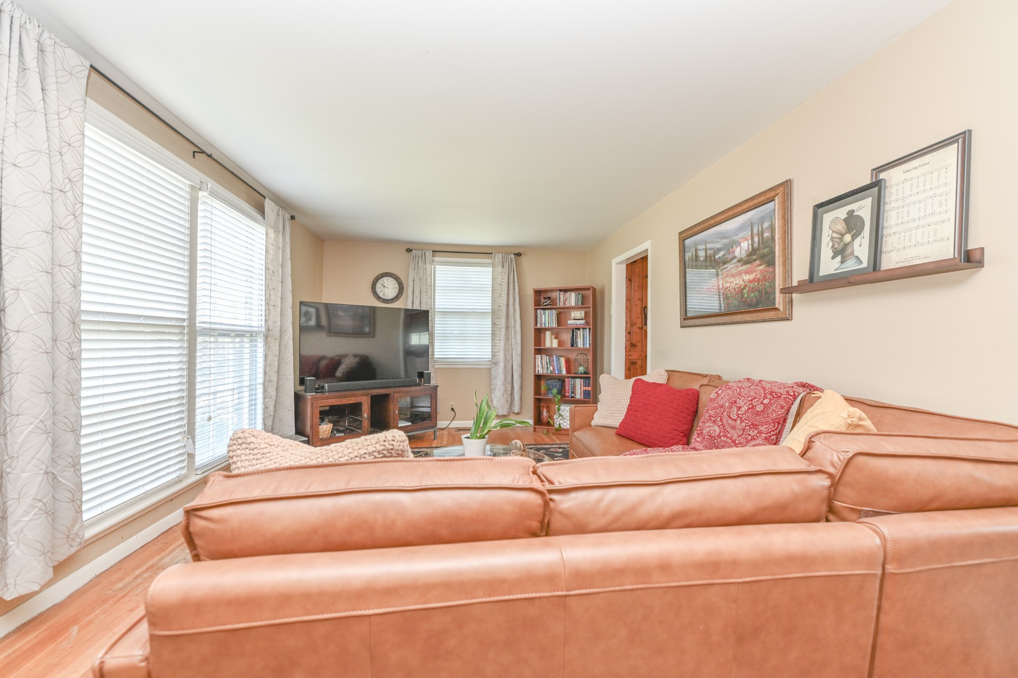 4200 Sweden Dr Property Photo 5