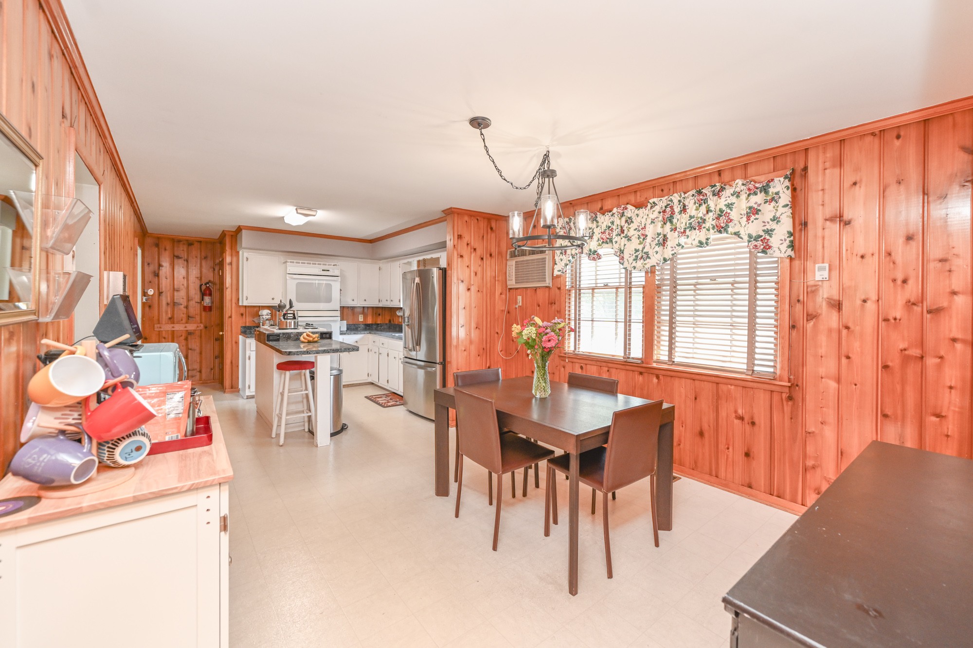 4200 Sweden Dr Property Photo 7