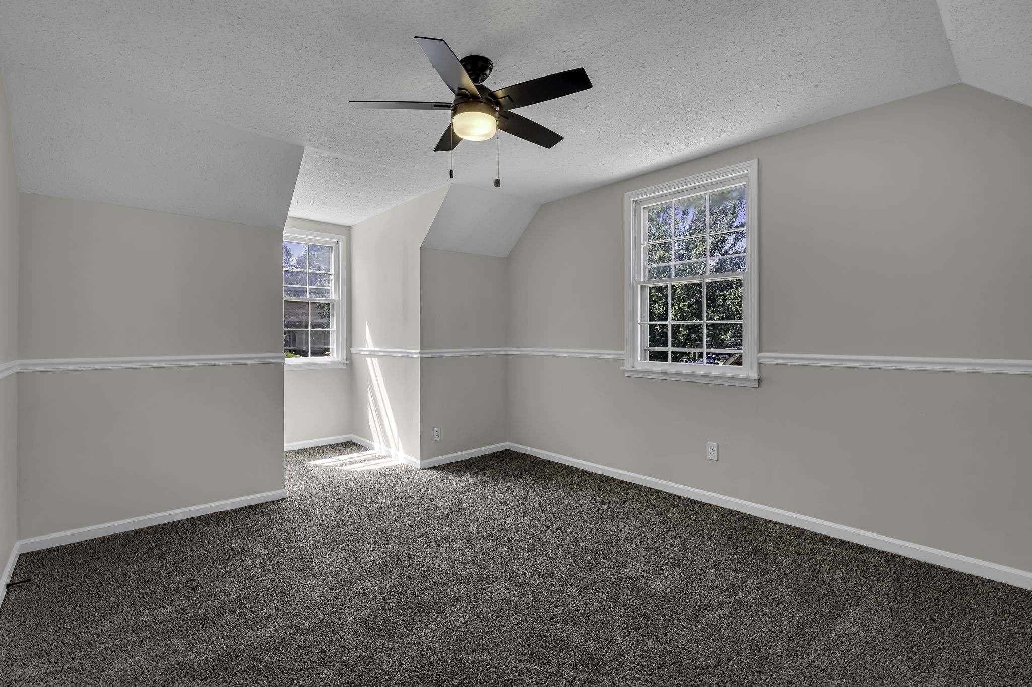 1267 Cloverdale Dr Property Photo 33