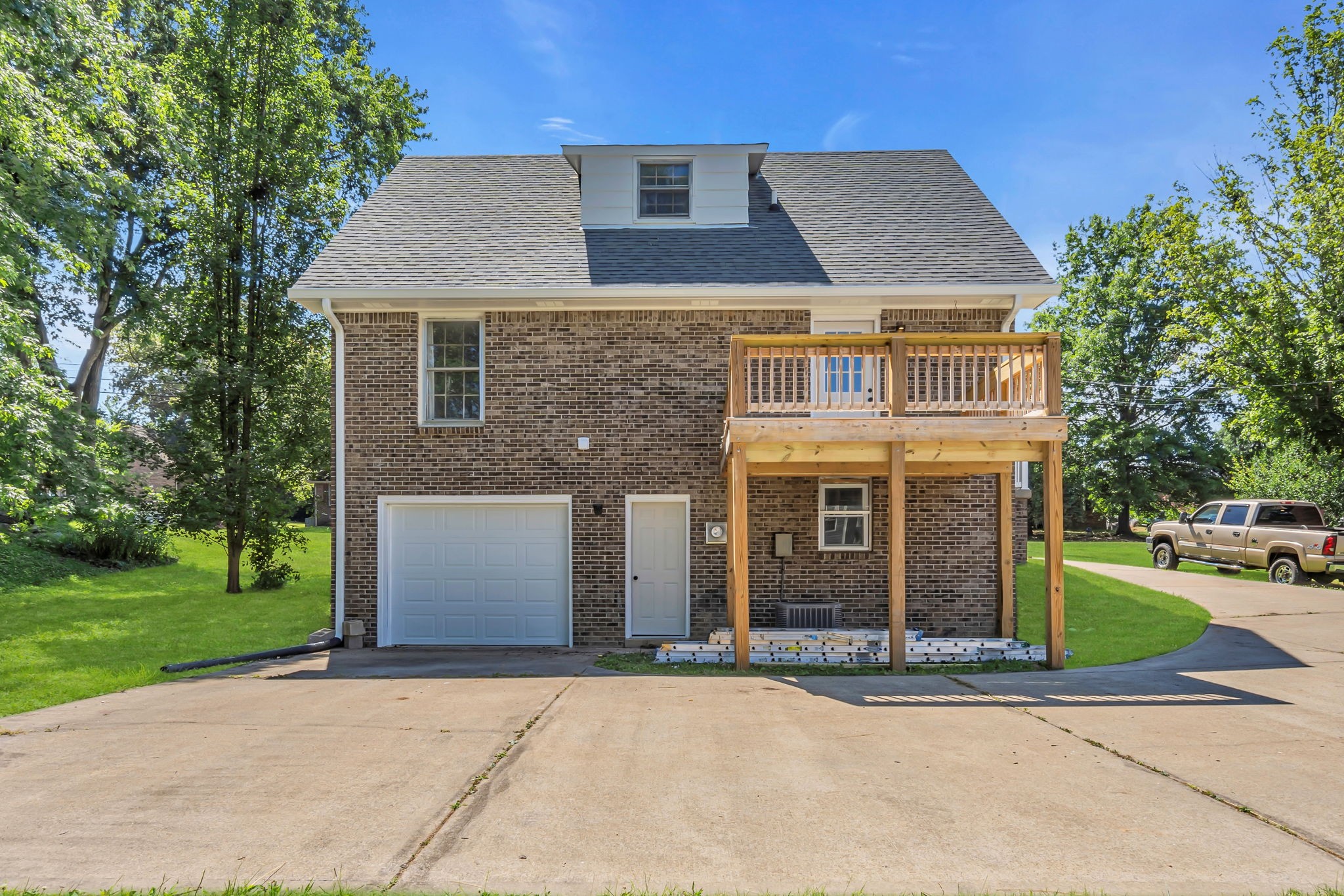 1267 Cloverdale Dr Property Photo 42