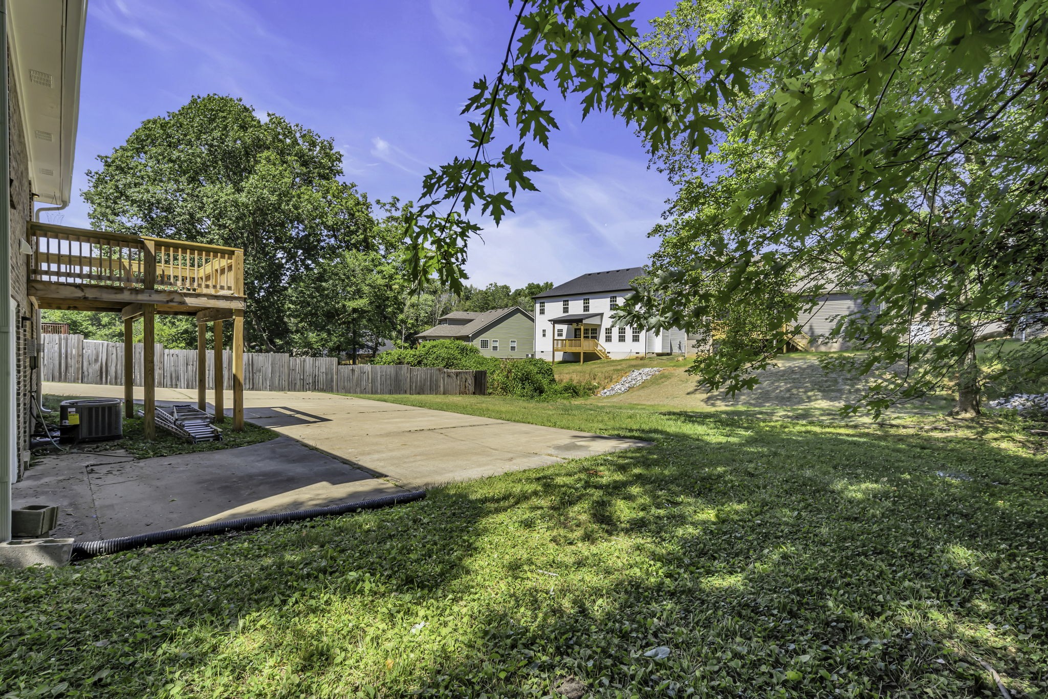 1267 Cloverdale Dr Property Photo 44
