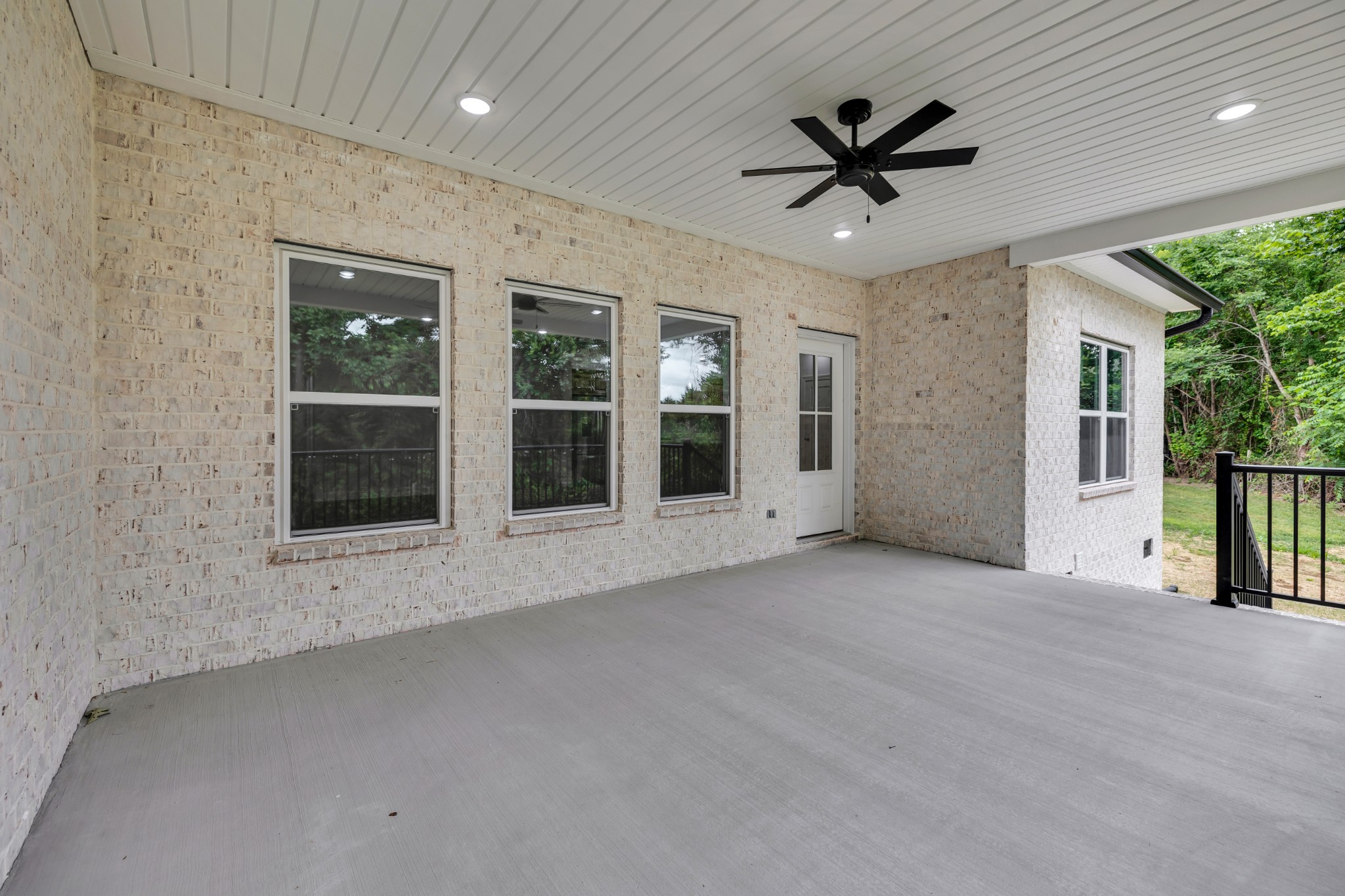 21 Cabot Ln Property Photo 26