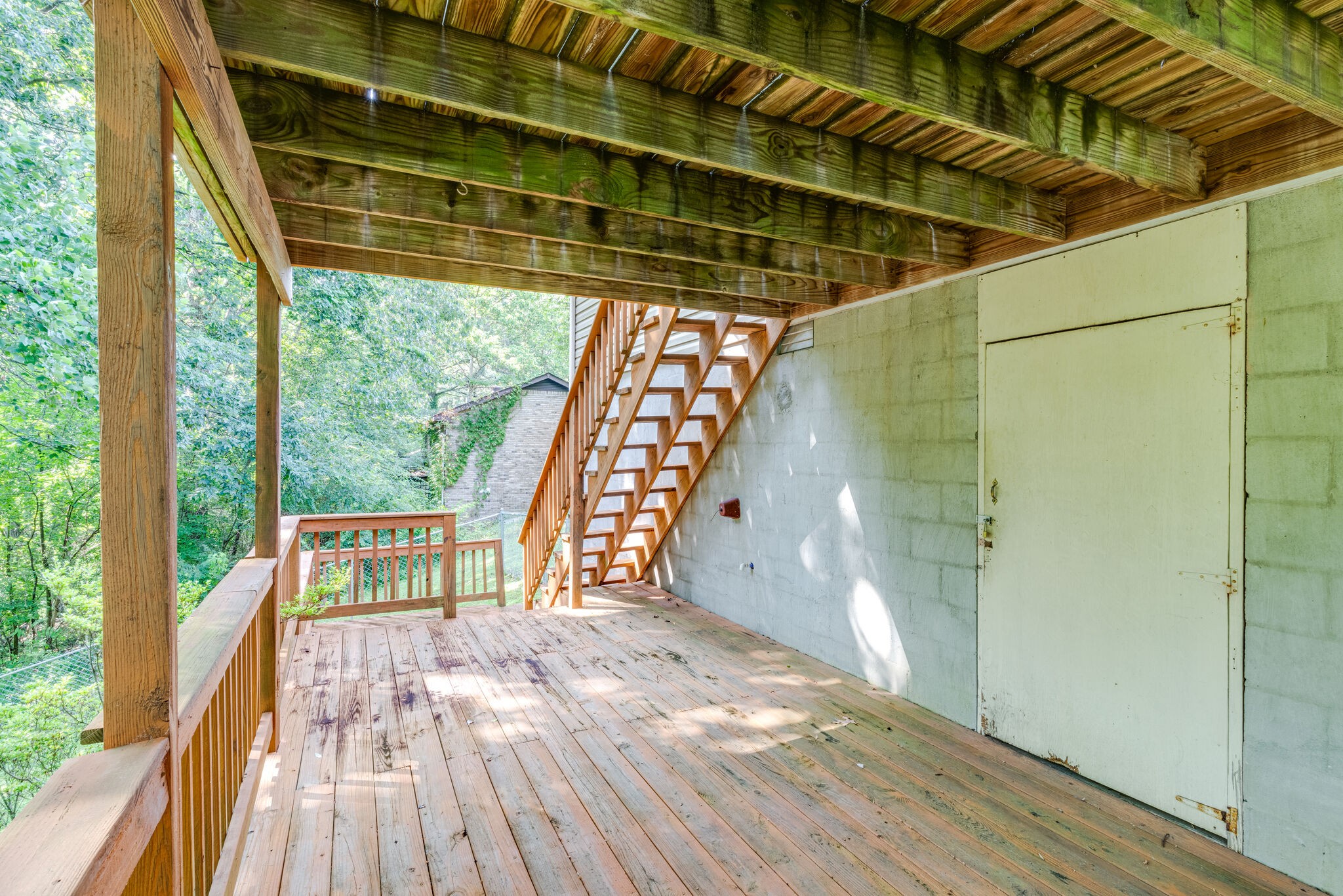 111 Sunnyhill Trl Property Photo 25