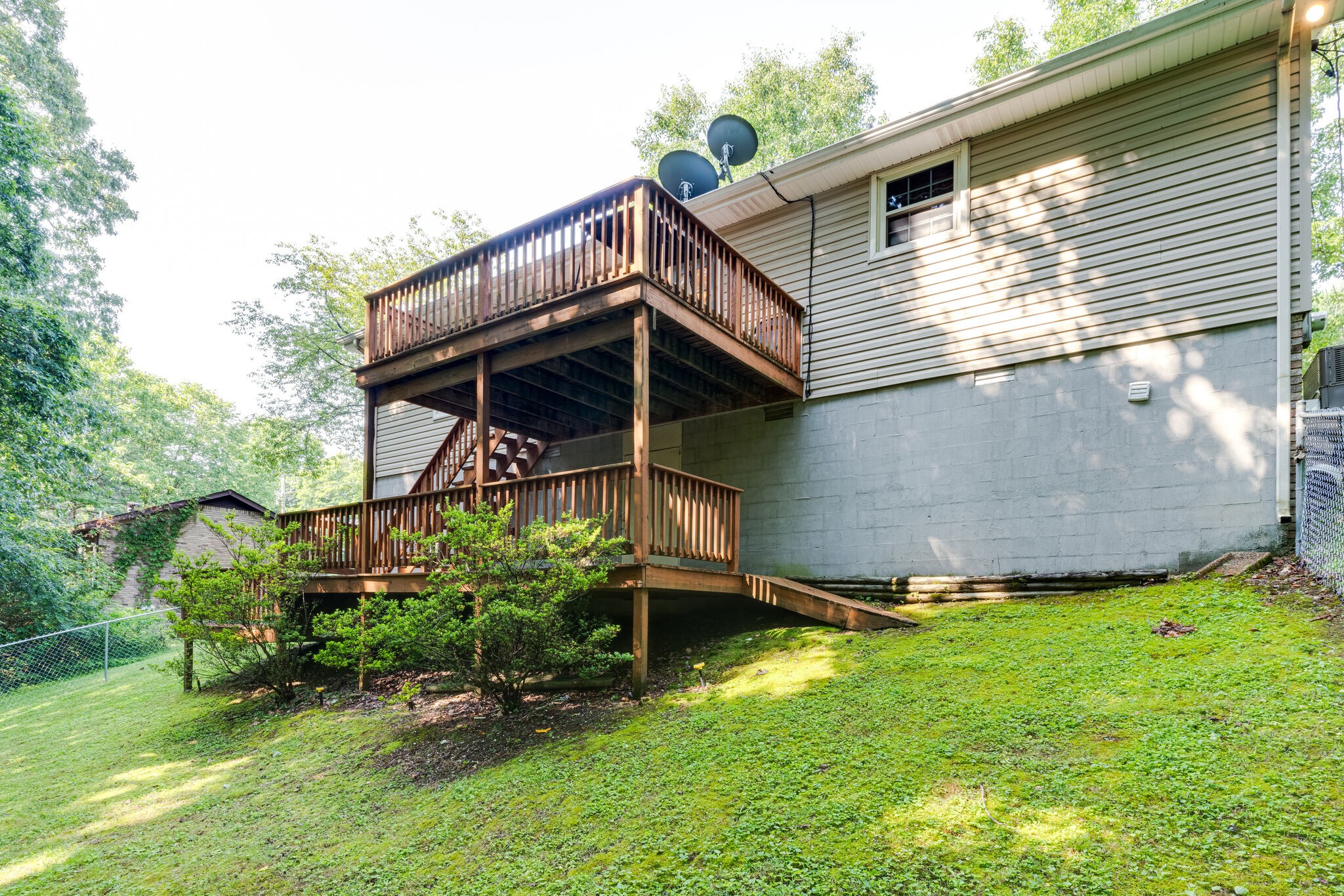 111 Sunnyhill Trl Property Photo 27