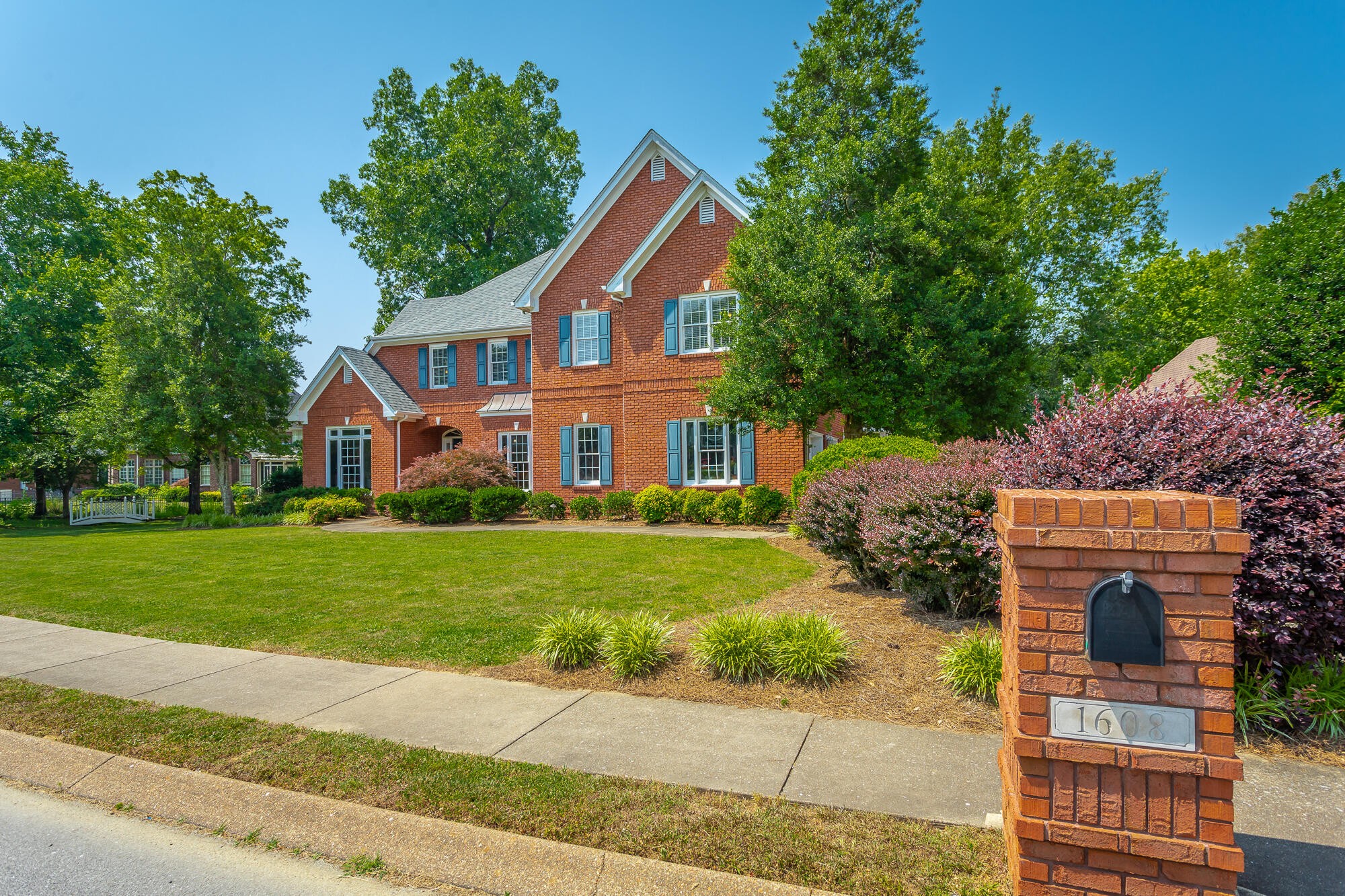1608 Ramsgate Pkwy Property Photo 6