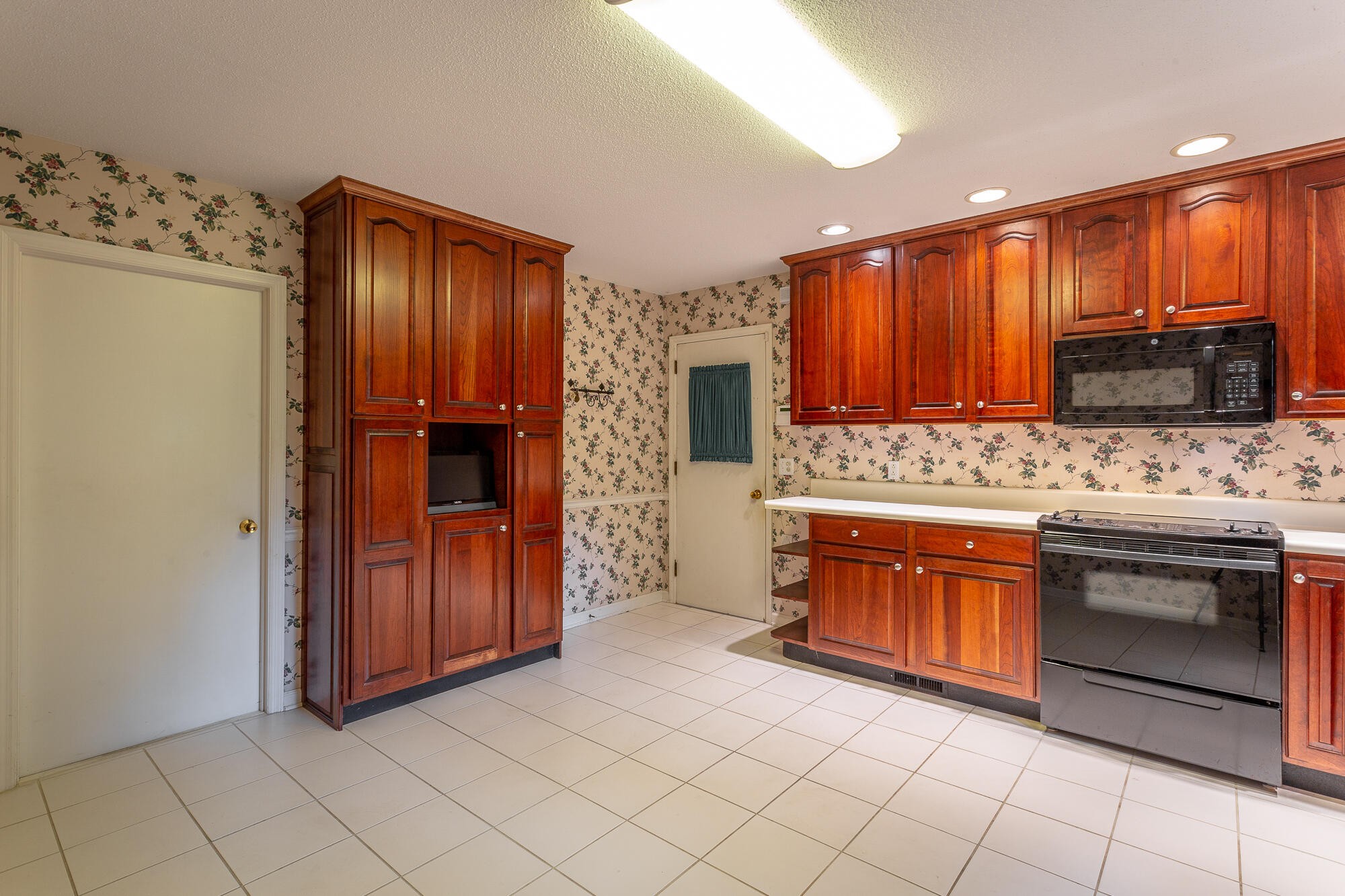 613 Timber Ridge Dr Property Photo 12