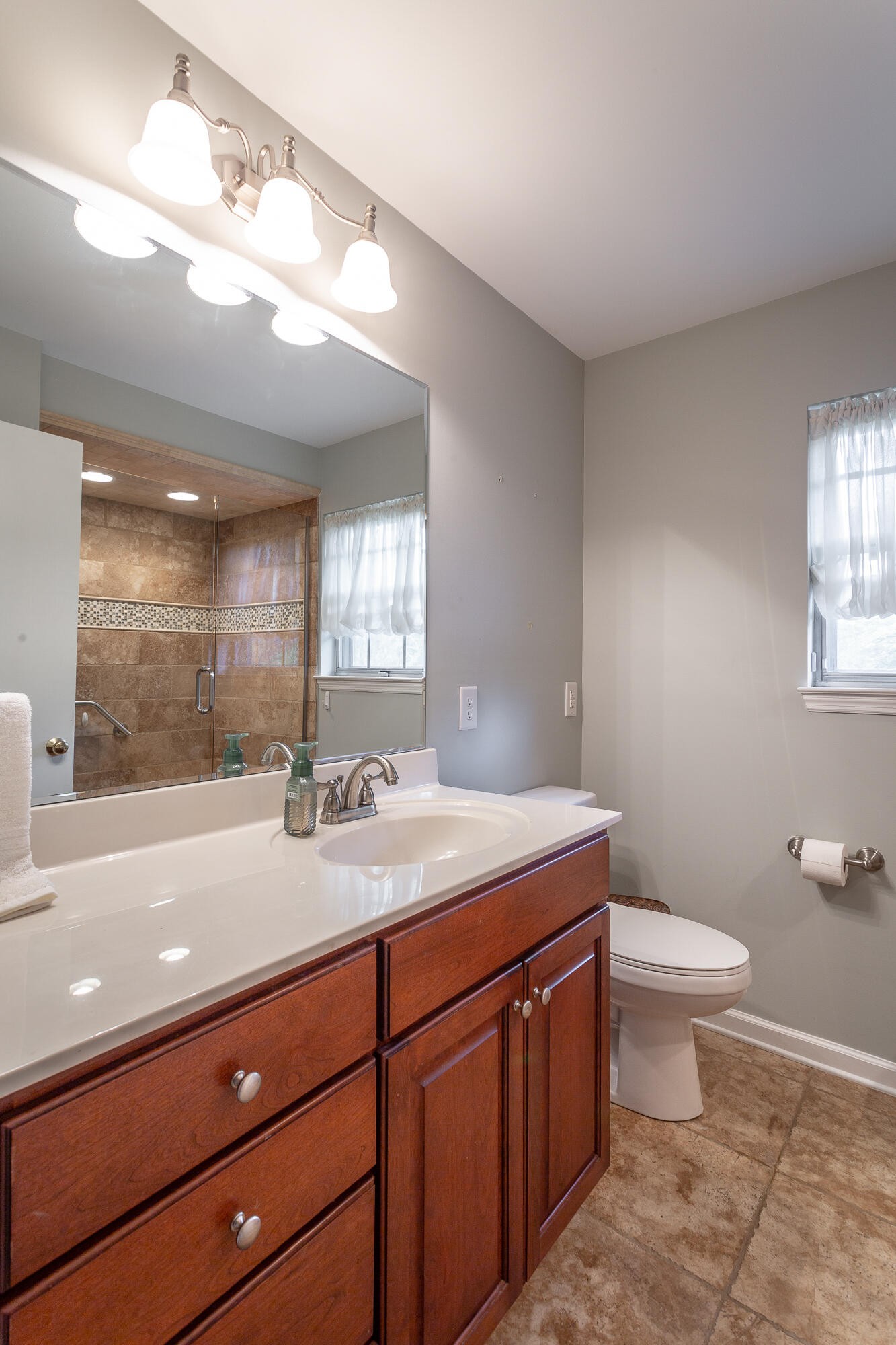 613 Timber Ridge Dr Property Photo 17