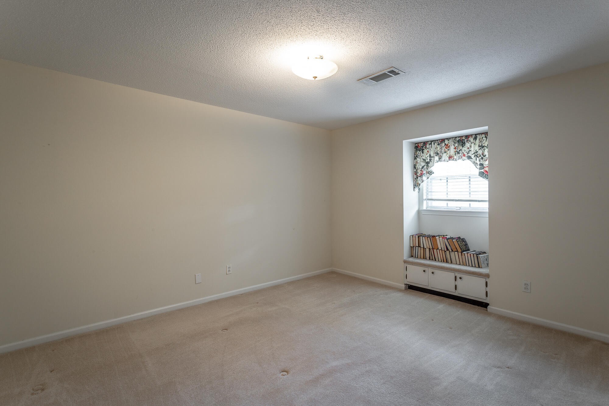 613 Timber Ridge Dr Property Photo 24