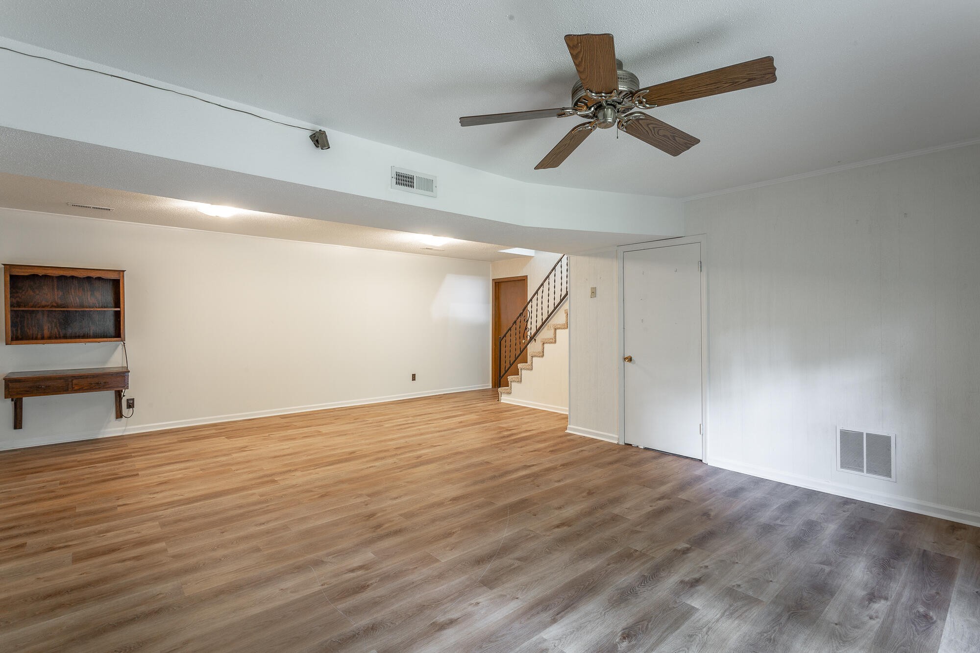 613 Timber Ridge Dr Property Photo 37