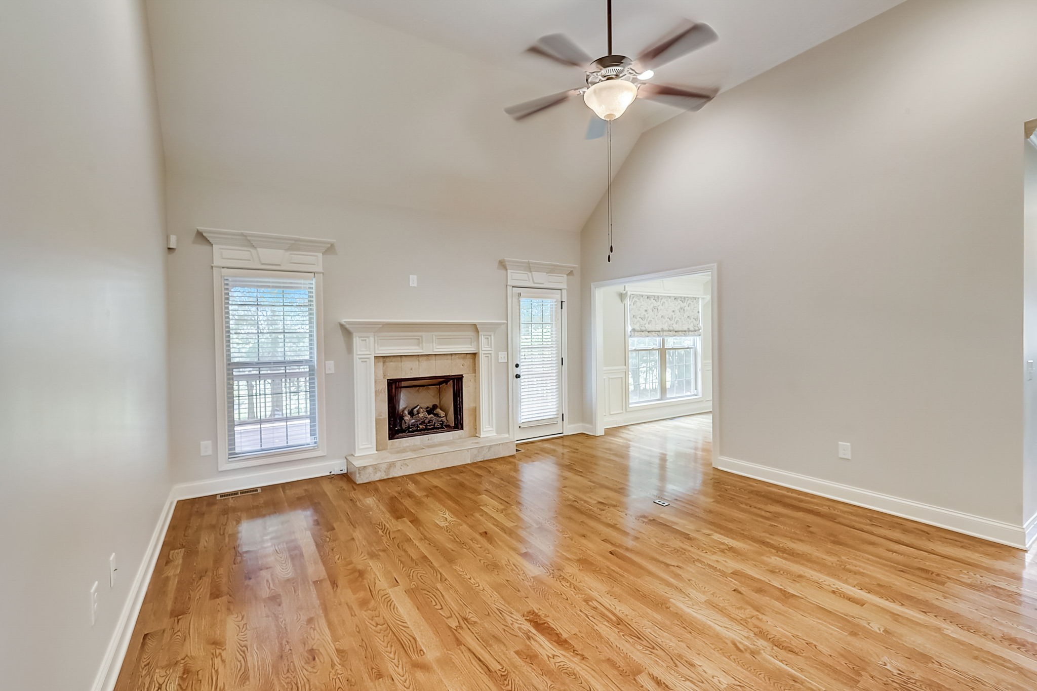 806 Manner Ln Property Photo 10