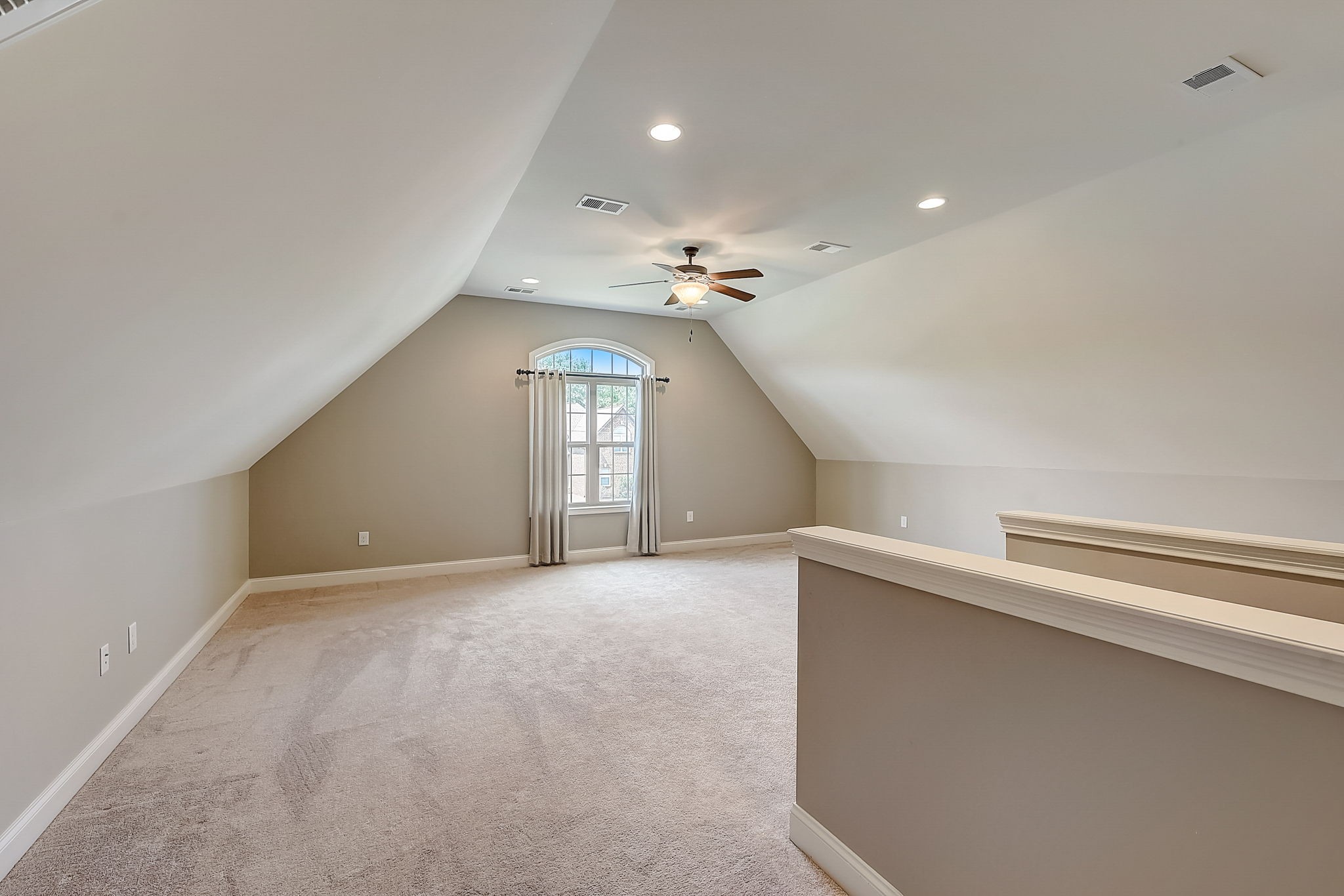 806 Manner Ln Property Photo 37