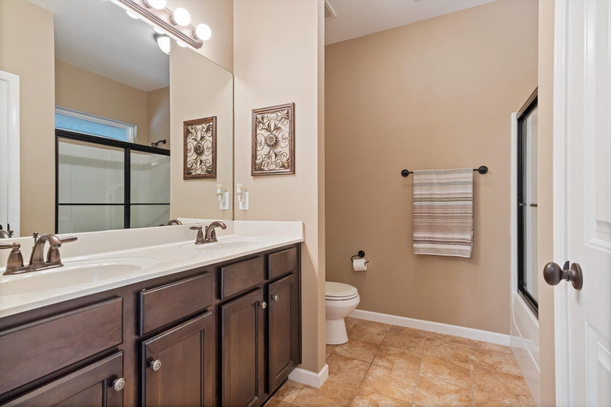 4316 Silver Oaks Dr Property Photo 16
