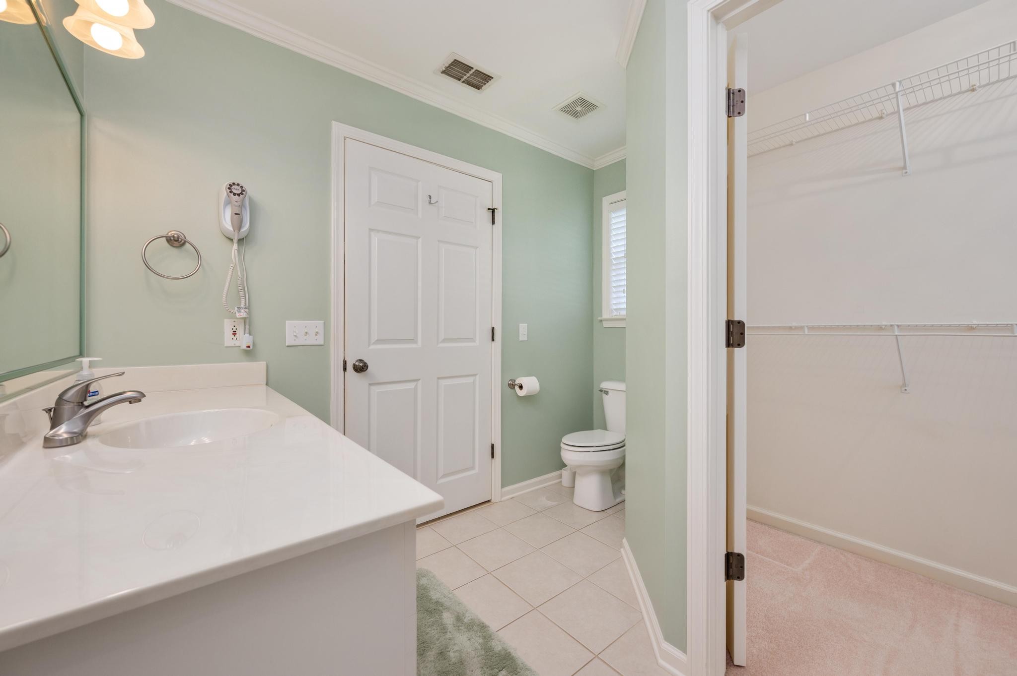 716 Stonetrace Drive Property Photo 15