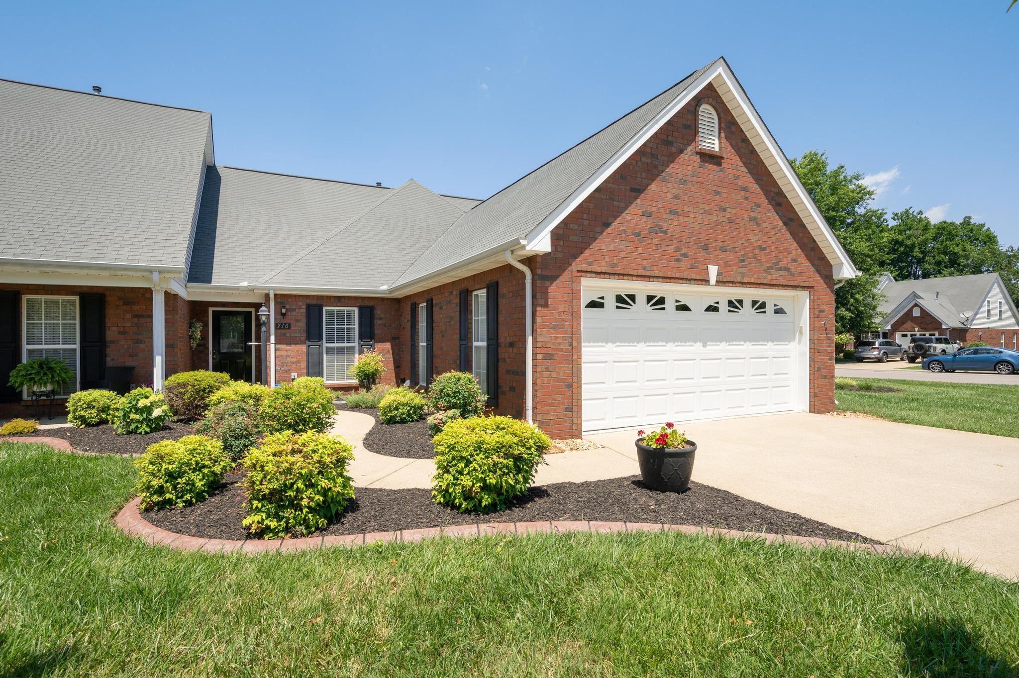 716 Stonetrace Drive Property Photo 31
