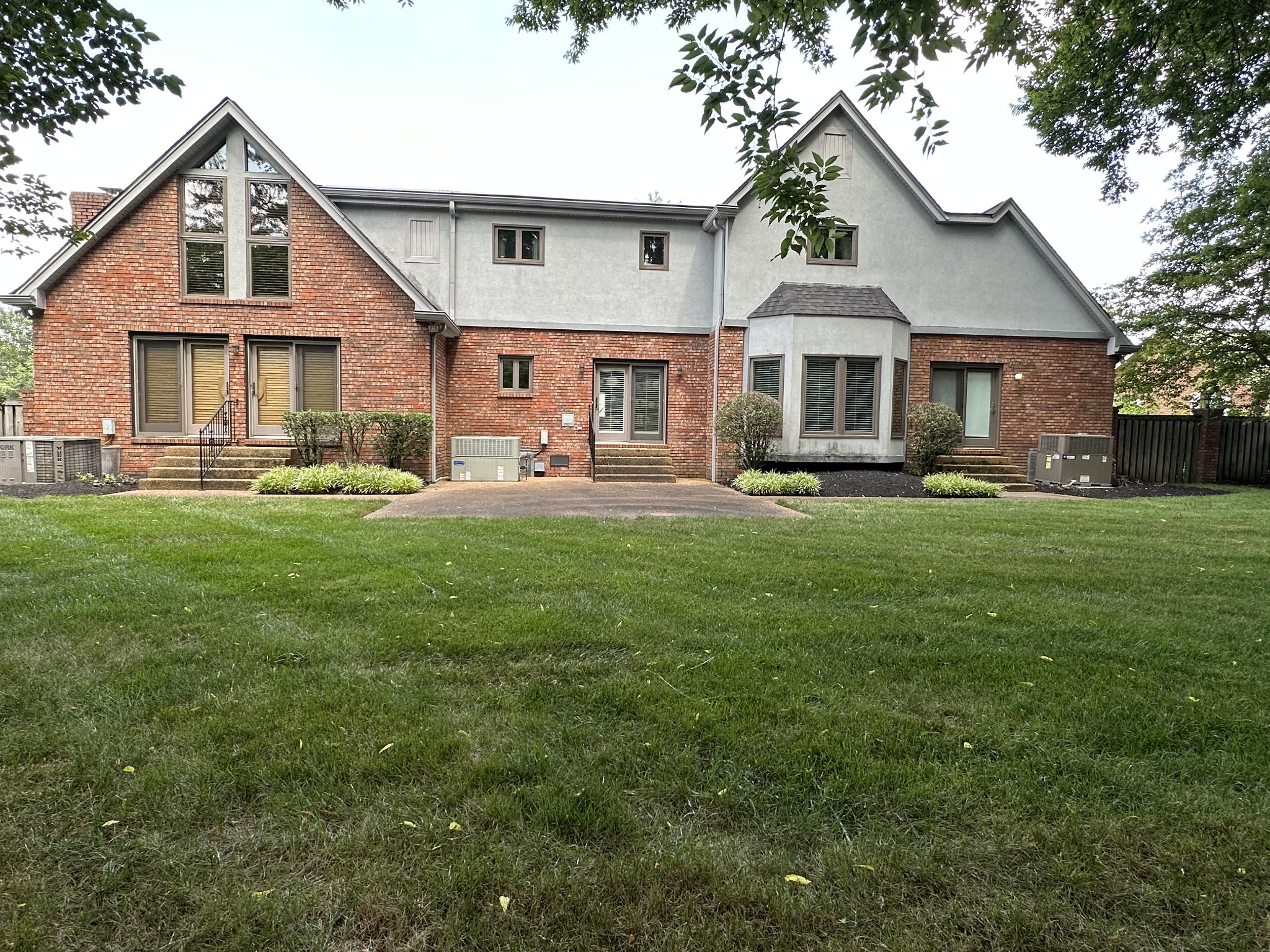 108 Geers Ct Property Photo 7