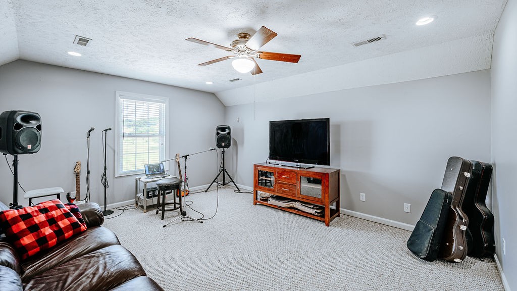 4434 Trousdale Ln Property Photo 31
