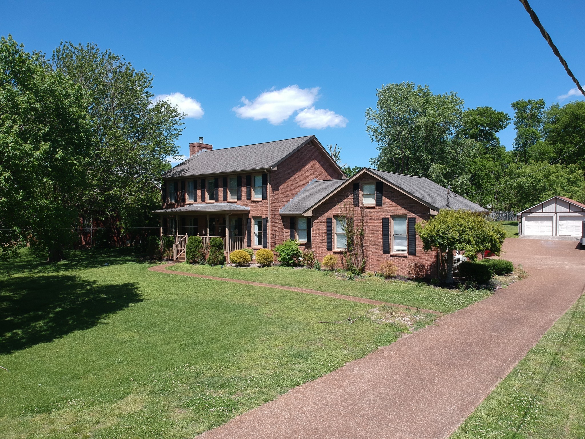 1513 Neelys Bend Rd Property Photo 3