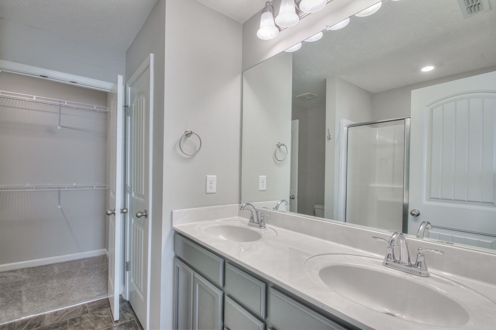 786 Bradburn Village Way Property Photo 13