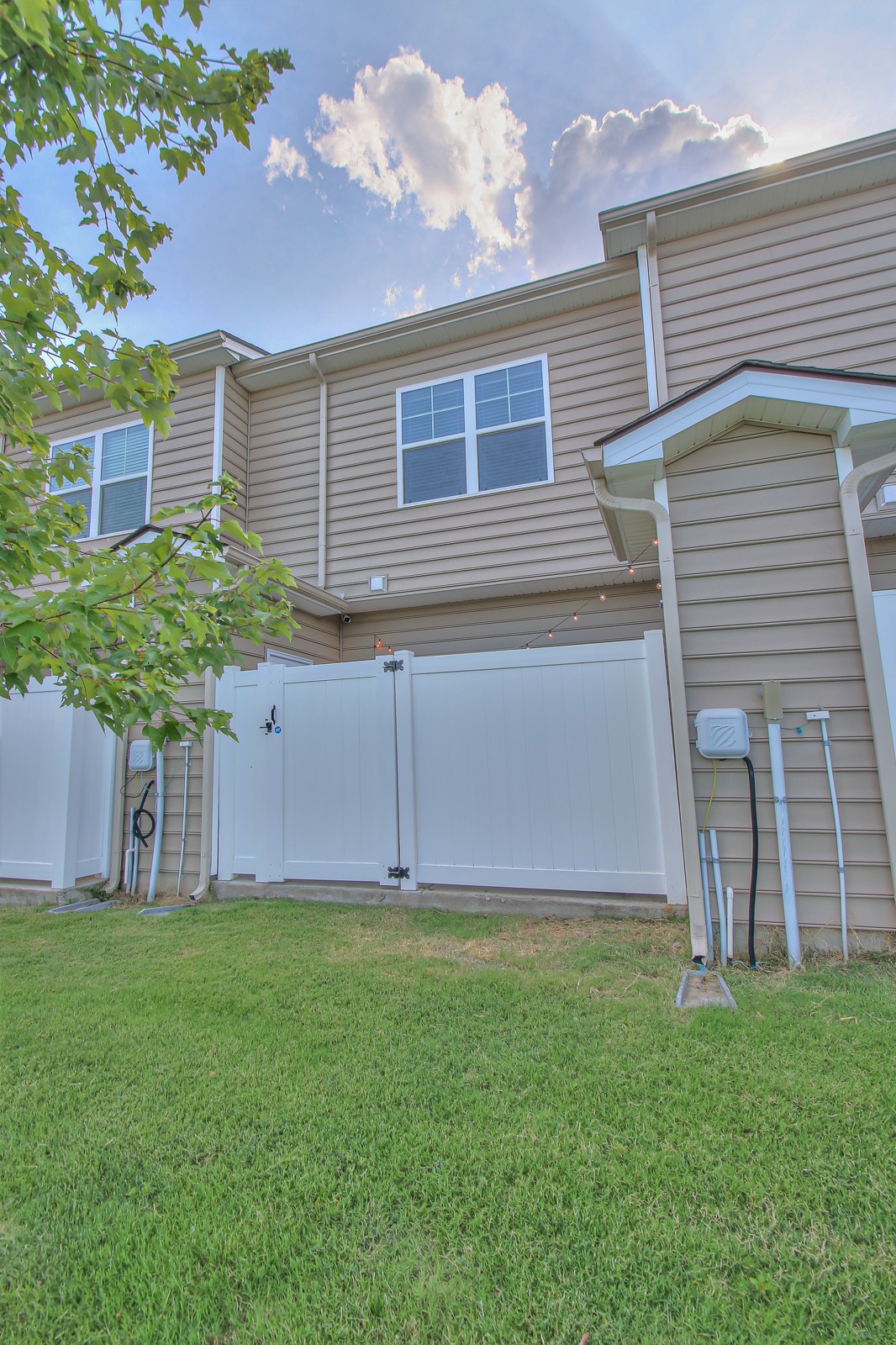 786 Bradburn Village Way Property Photo 23