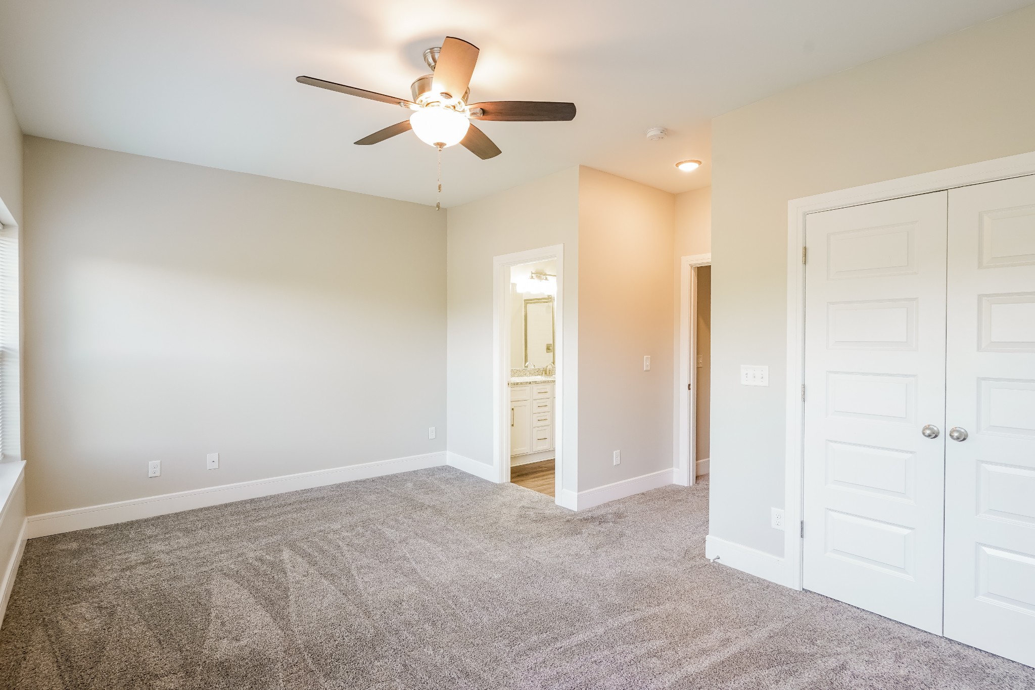 122 Hartsville Ct Property Photo 10