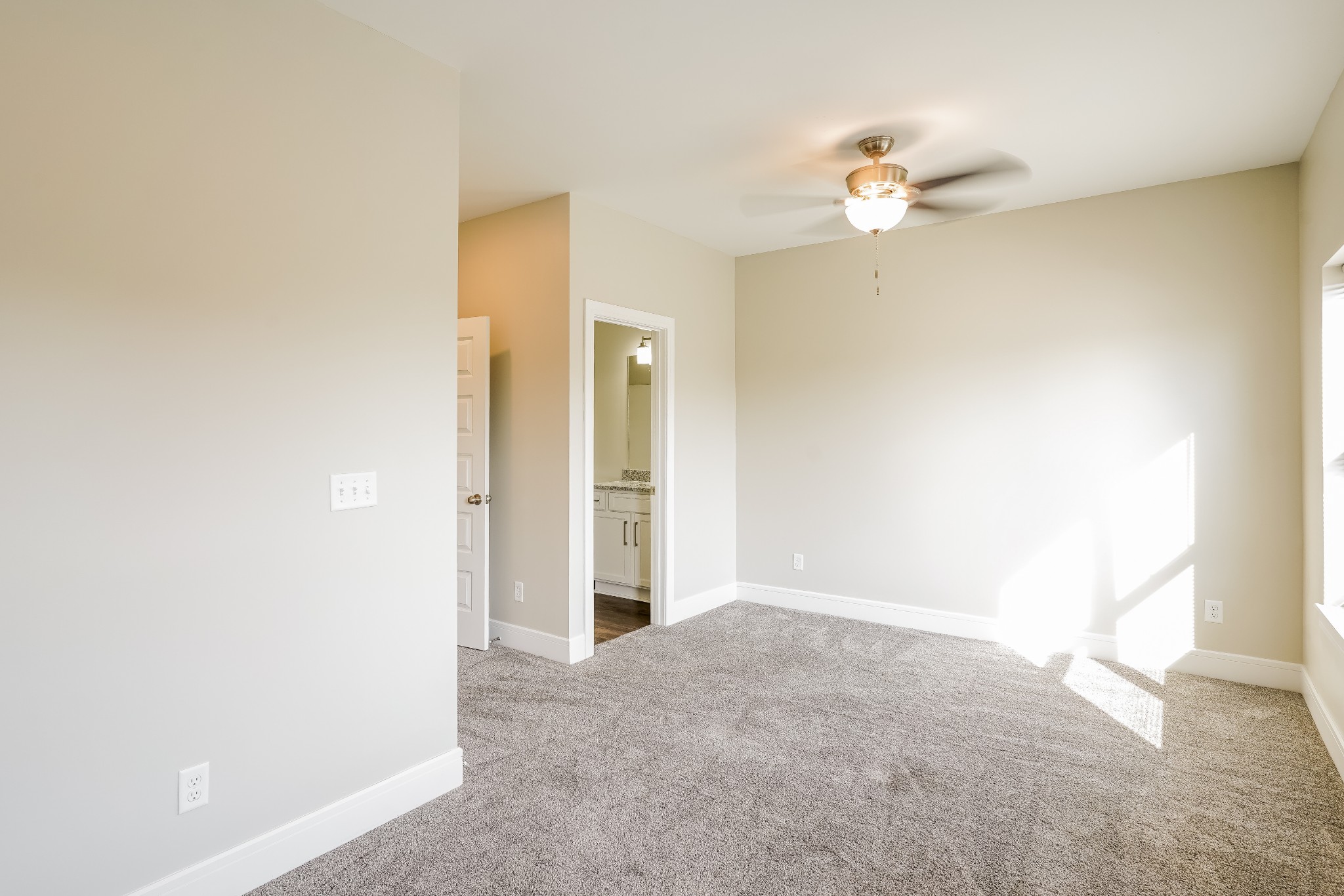 122 Hartsville Ct Property Photo 15