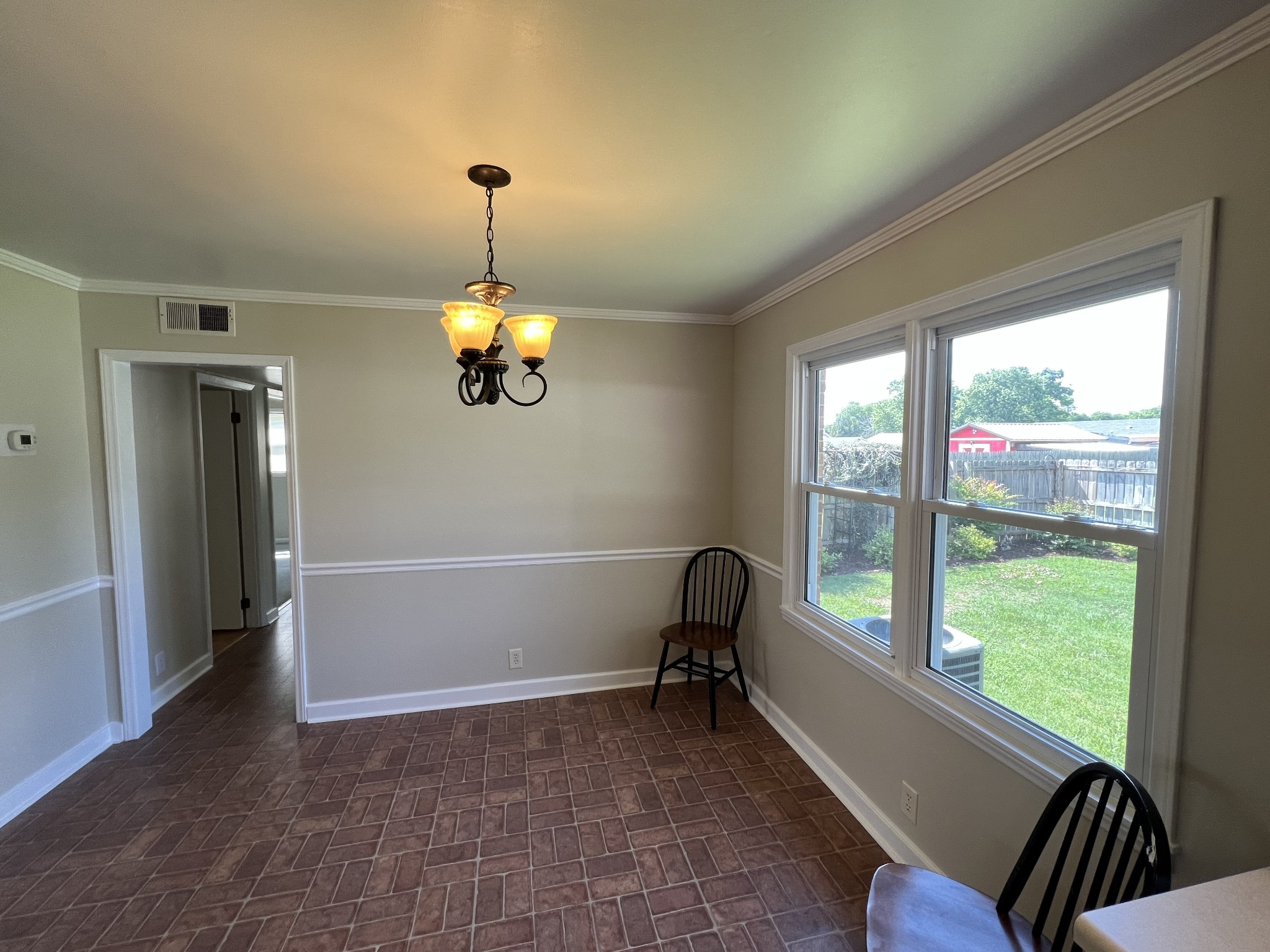 412 Lyncrest Dr Property Photo 16