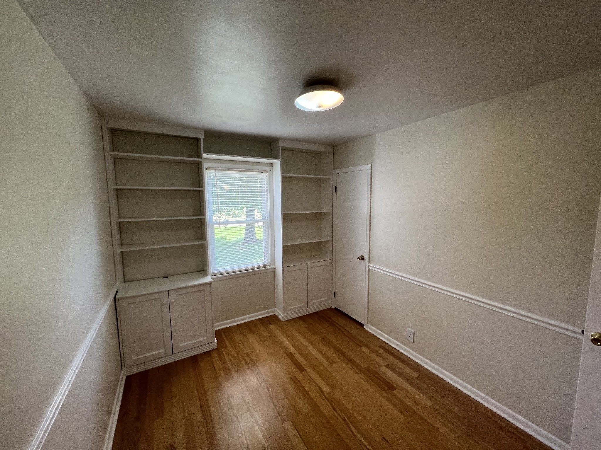 412 Lyncrest Dr Property Photo 17