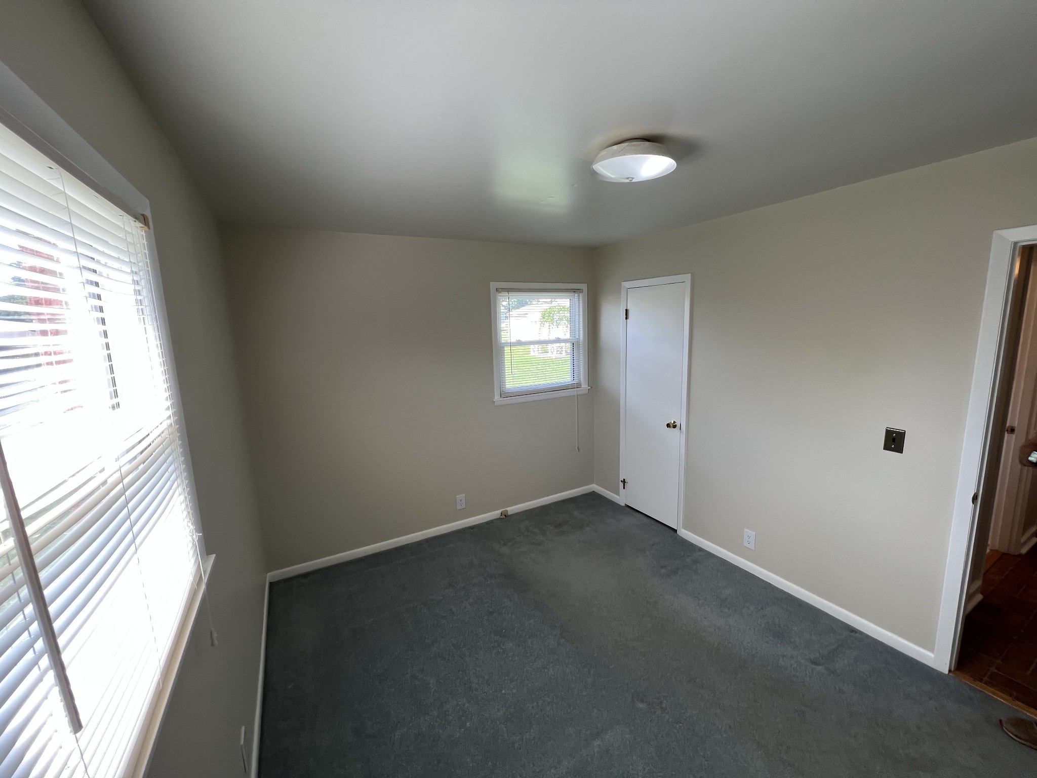 412 Lyncrest Dr Property Photo 19