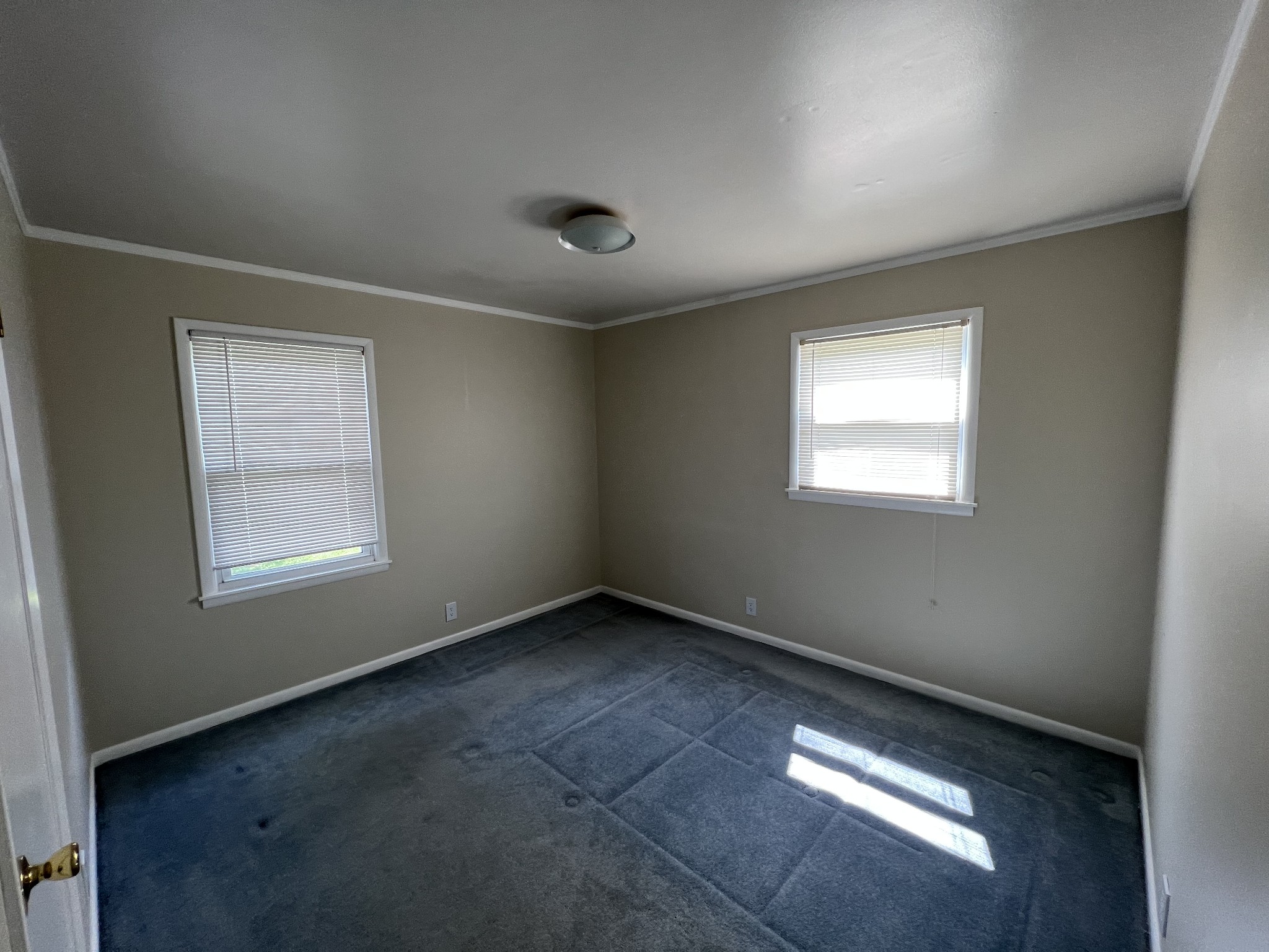 412 Lyncrest Dr Property Photo 22