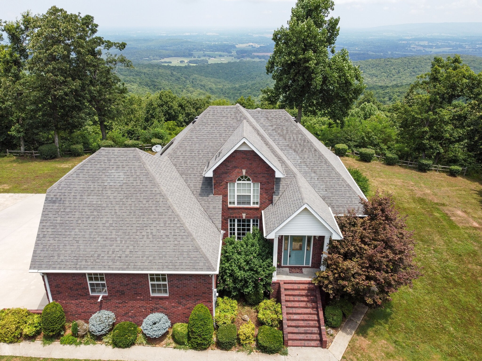 7425 Rowe Gap Rd Property Photo 1