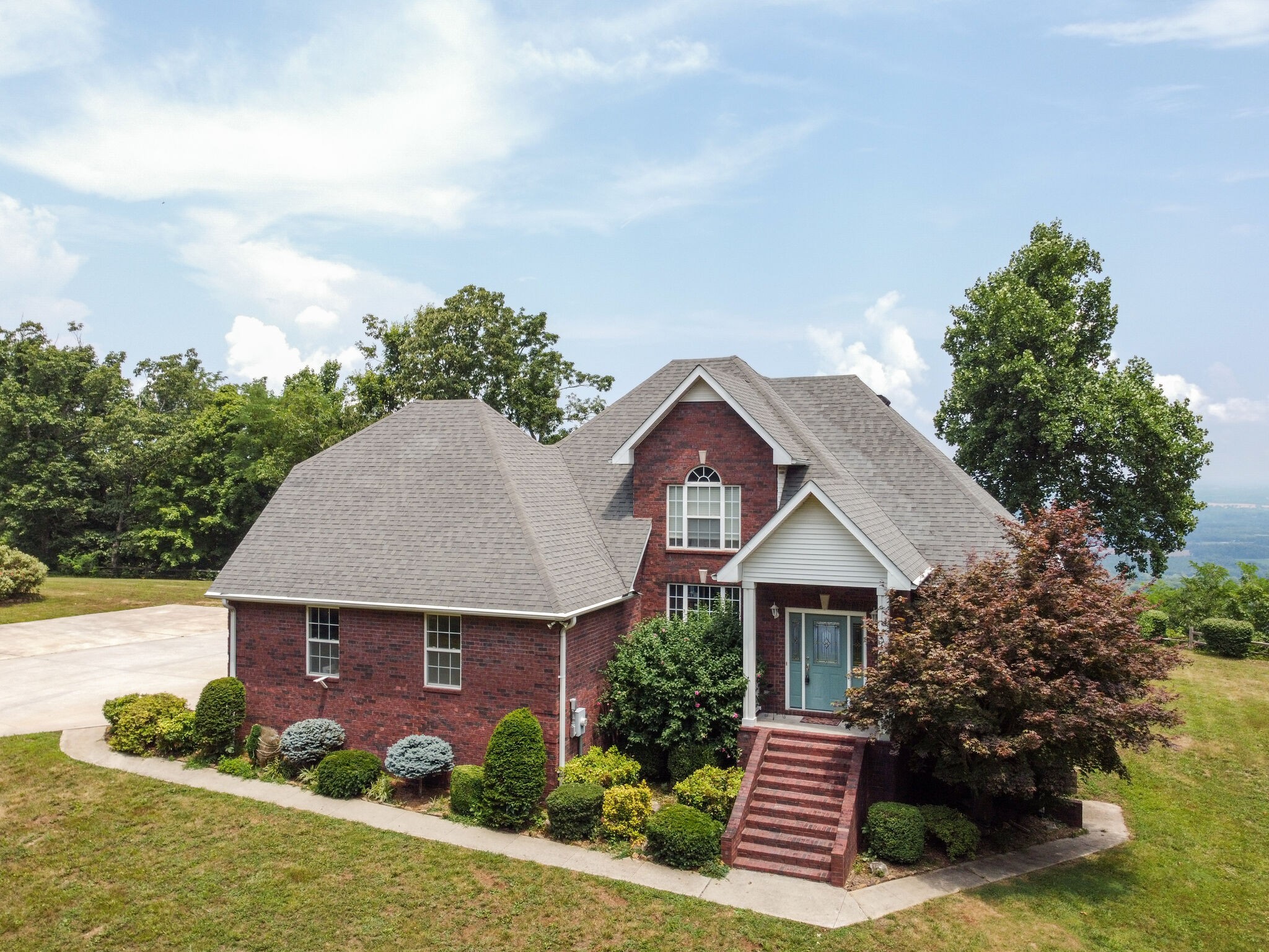 7425 Rowe Gap Rd Property Photo 2